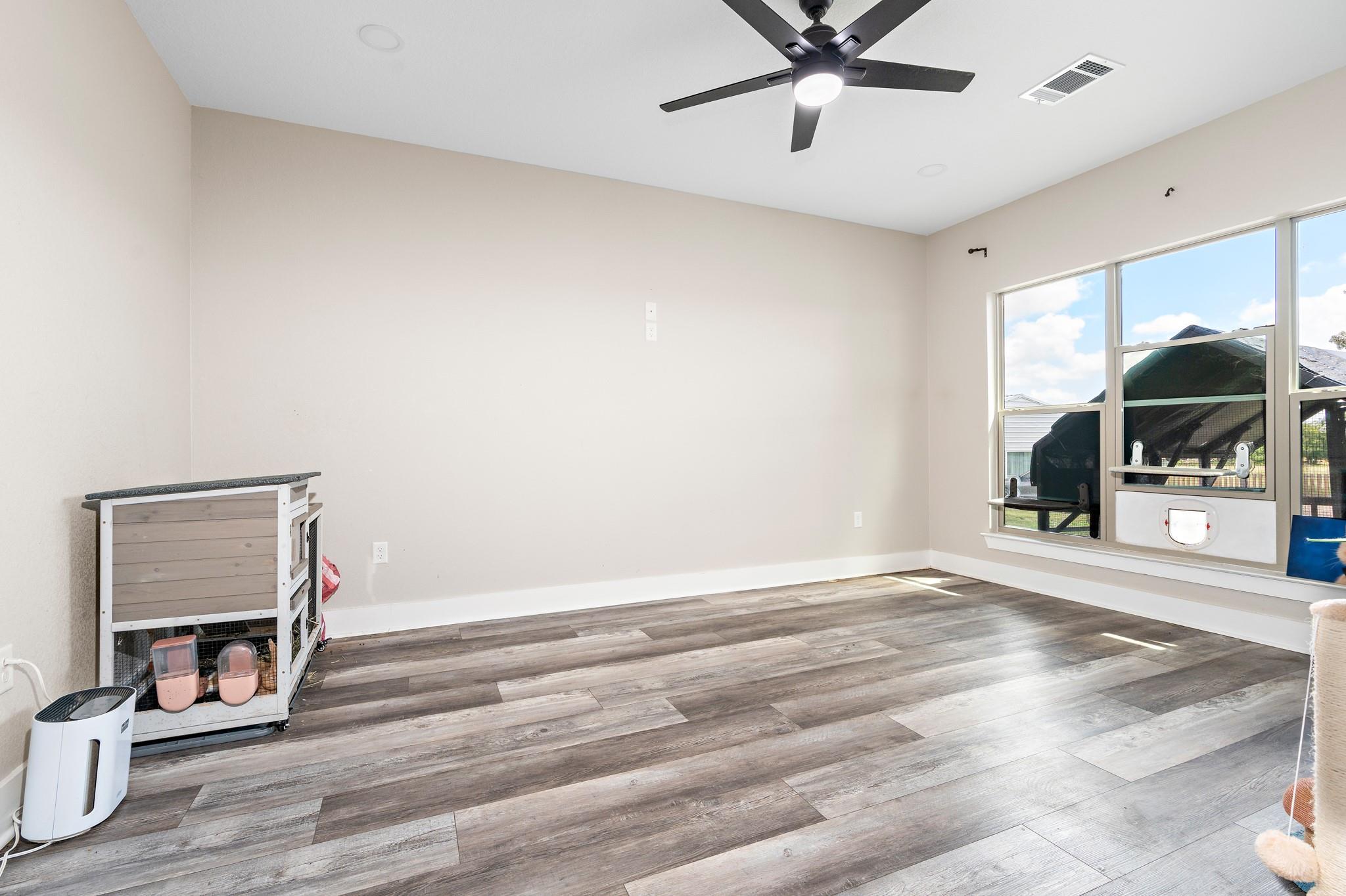633 N Stovall Dr, Robinson, TX 76706