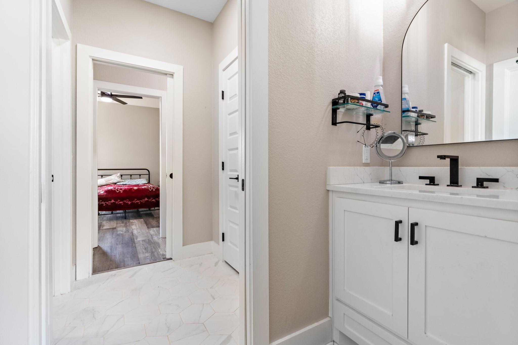 633 N Stovall Dr, Robinson, TX 76706