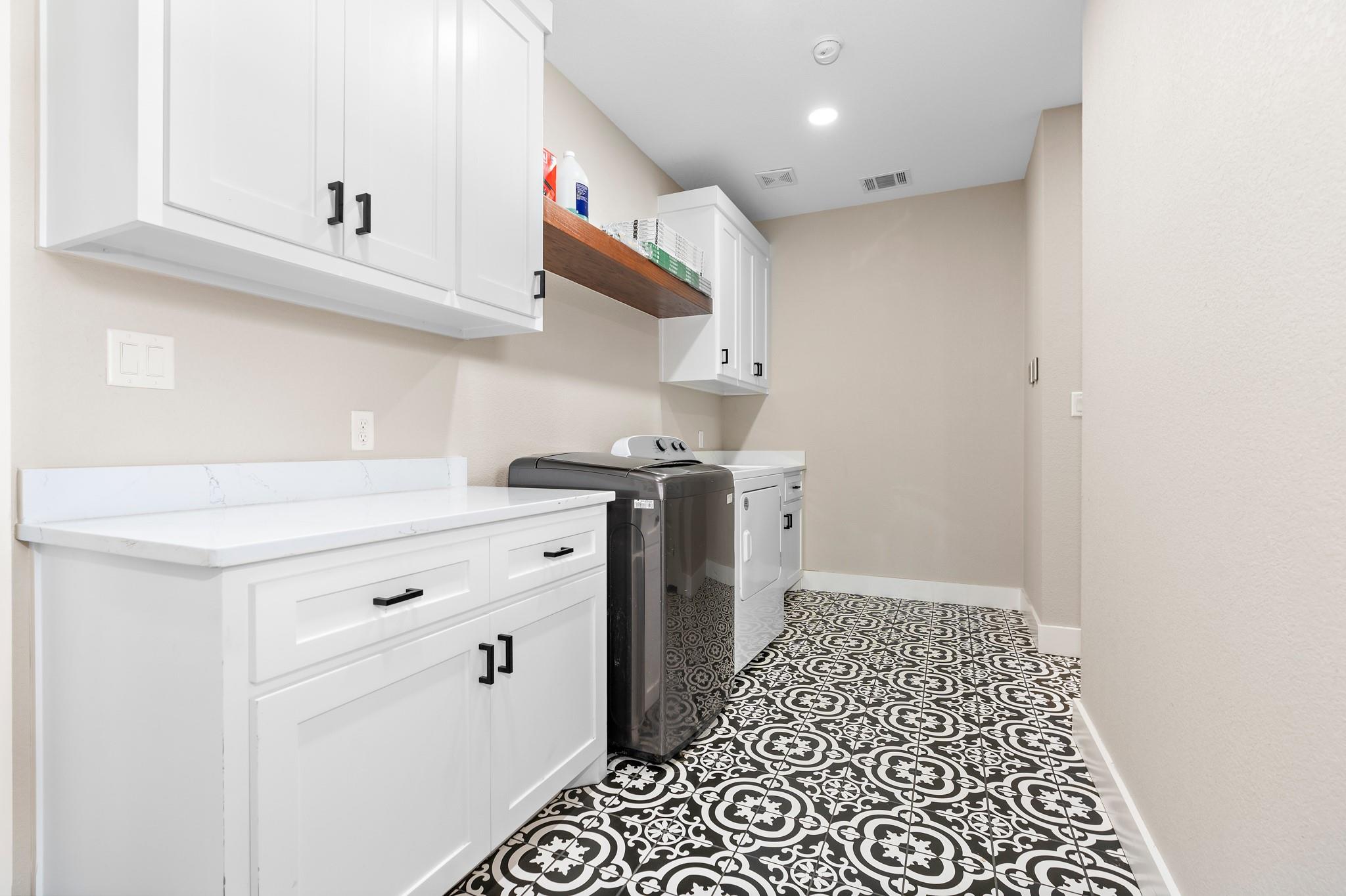 633 N Stovall Dr, Robinson, TX 76706