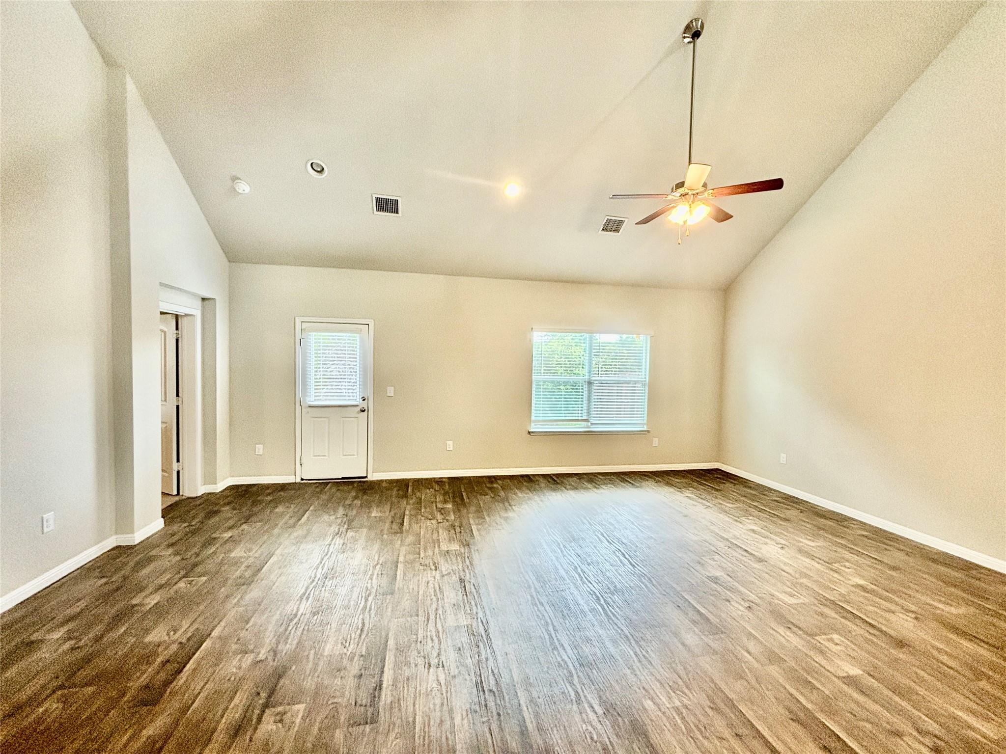 1905 Alamo Heights Ave, Austin, TX 78754
