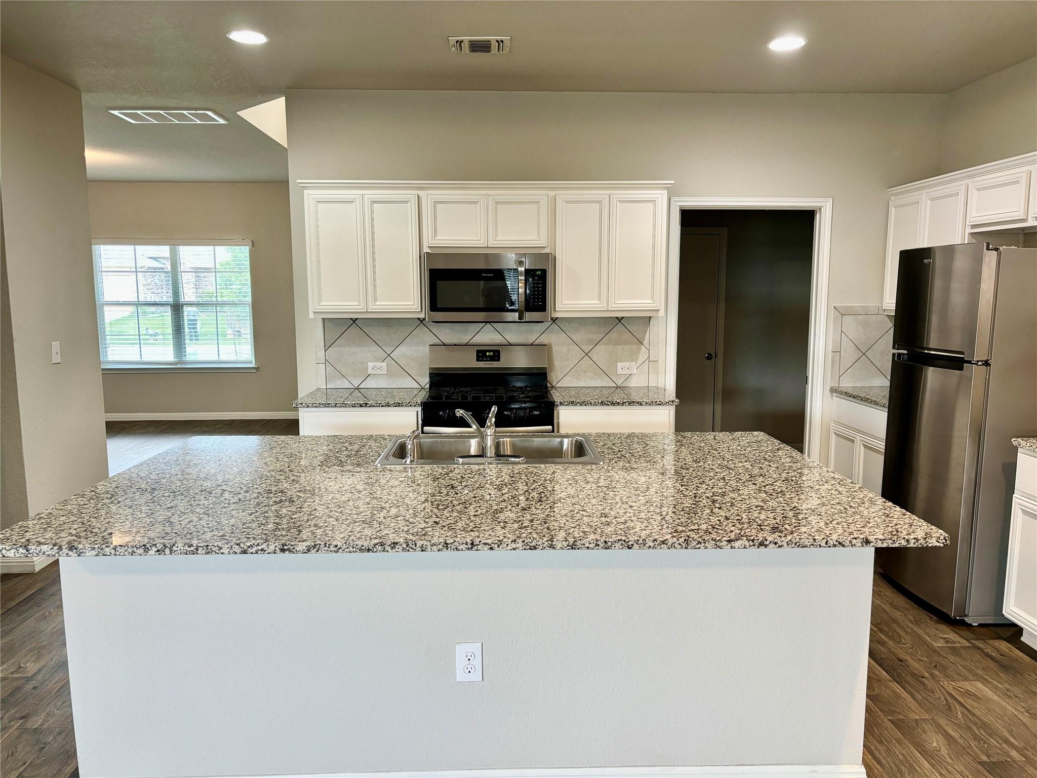 1905 Alamo Heights Ave, Austin, TX 78754