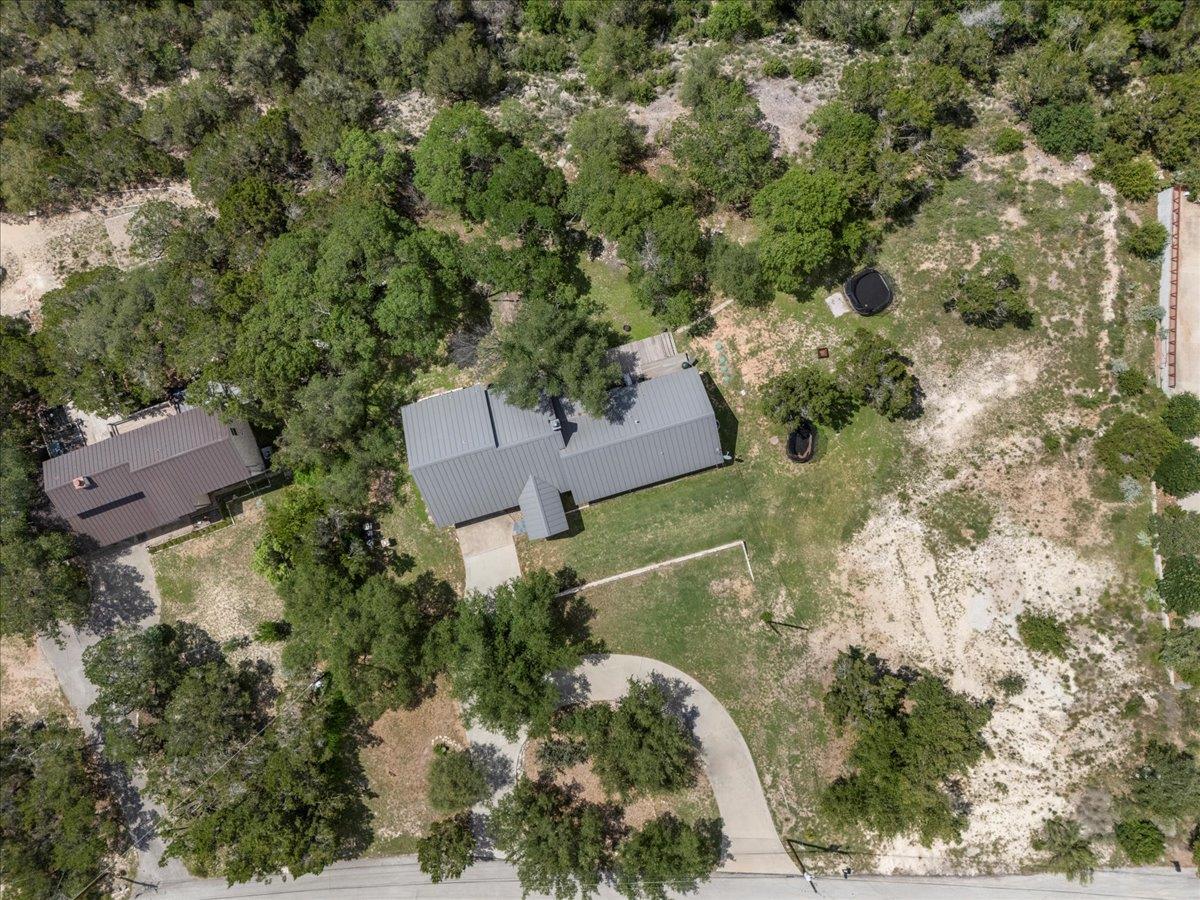 2817 Tradewind Dr, Spicewood, TX 78669