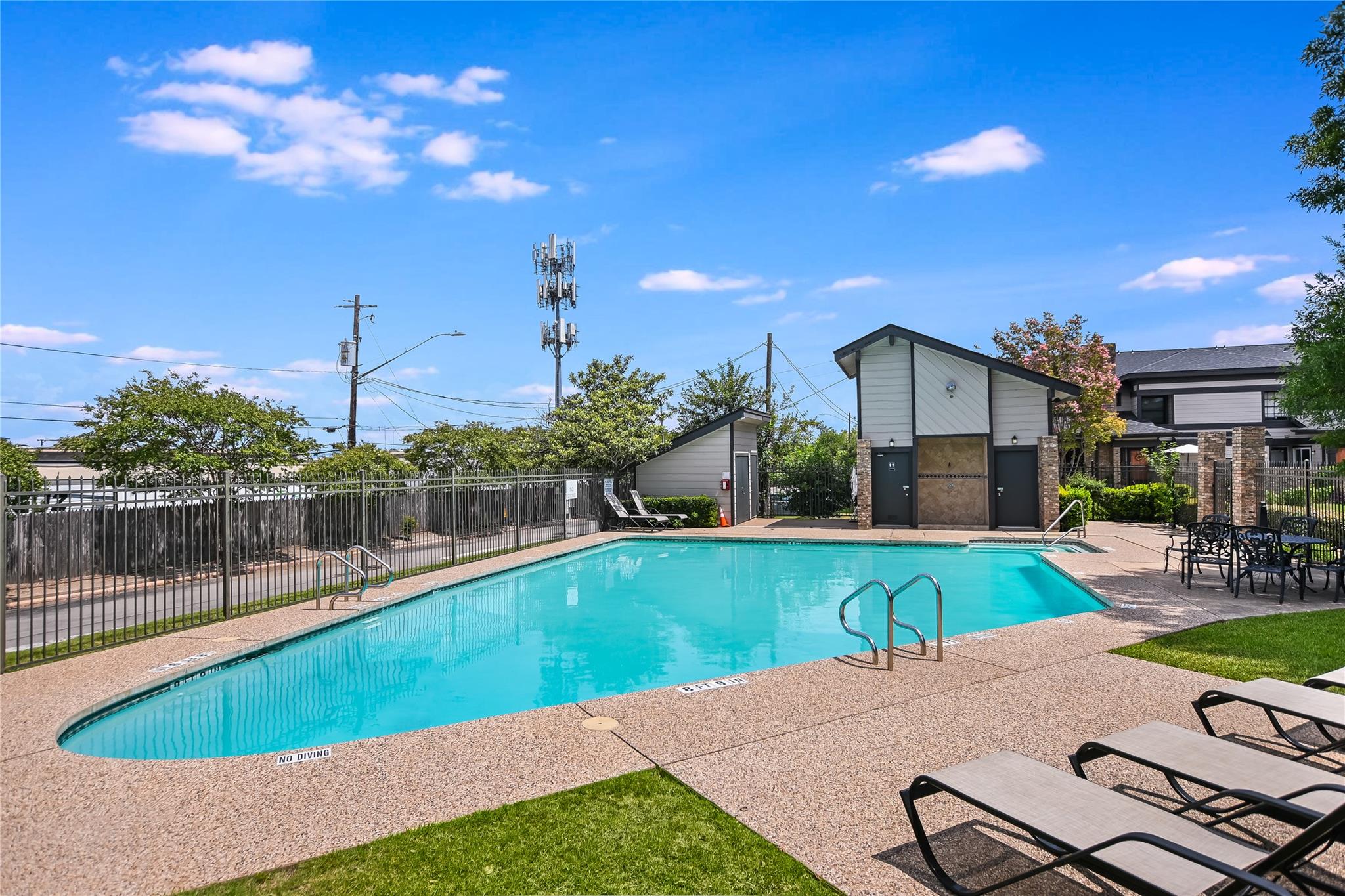 1748 Ohlen Rd # 36, Austin, TX 78757