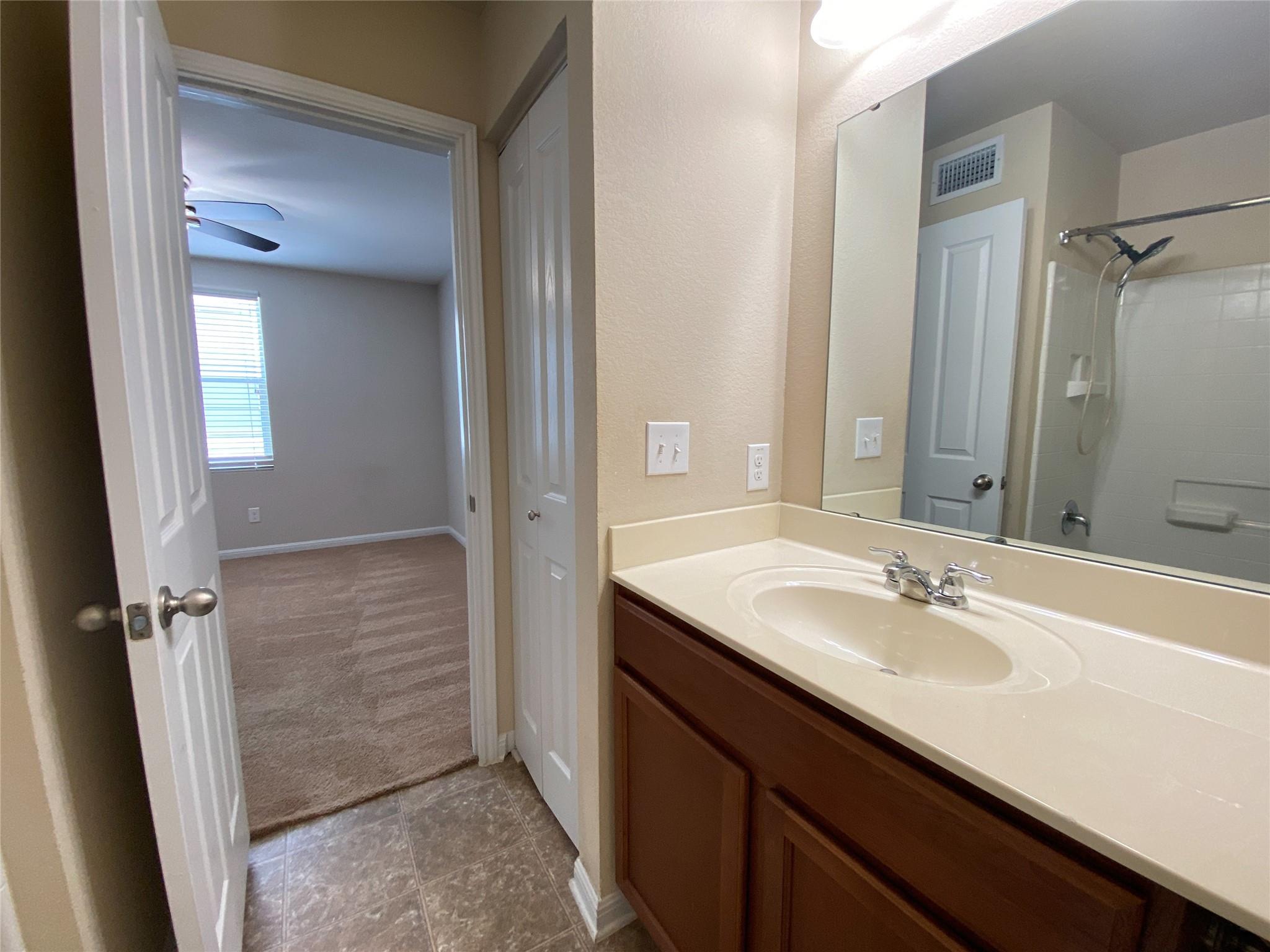 320 Trestle Tree, San Marcos, TX 78666