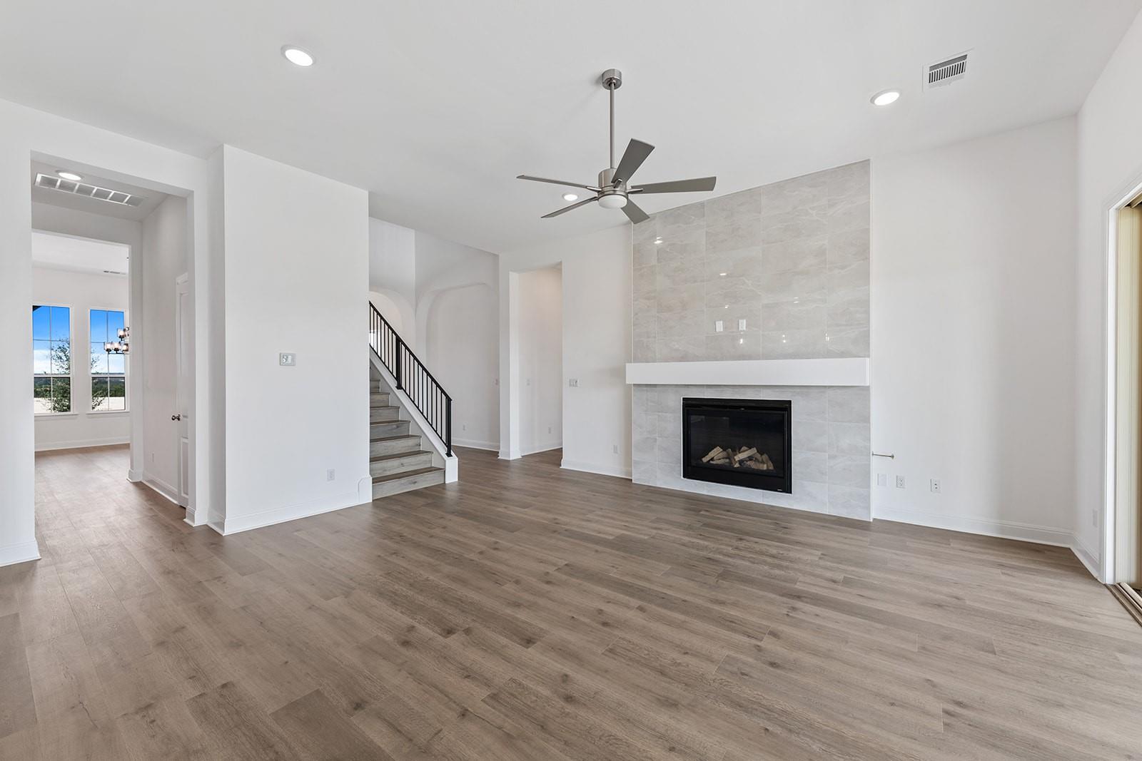 117 Yaklin Dr, Liberty Hill, TX 78642