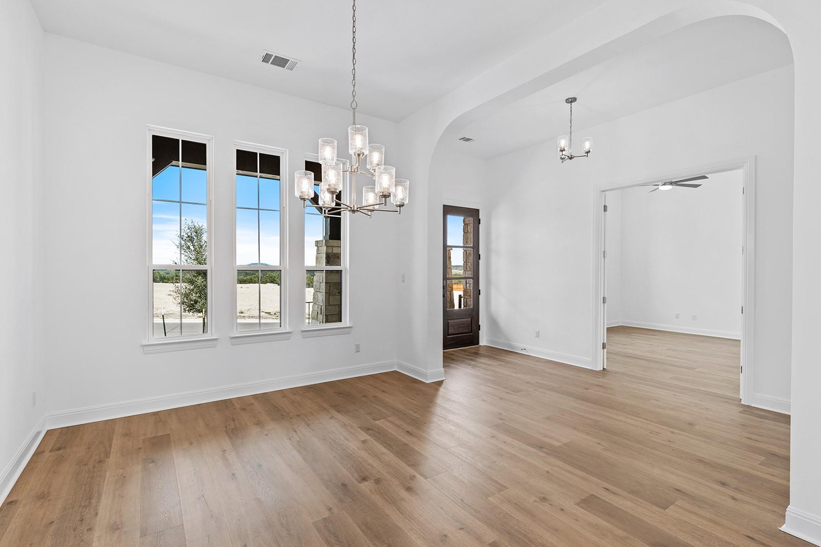 117 Yaklin Dr, Liberty Hill, TX 78642