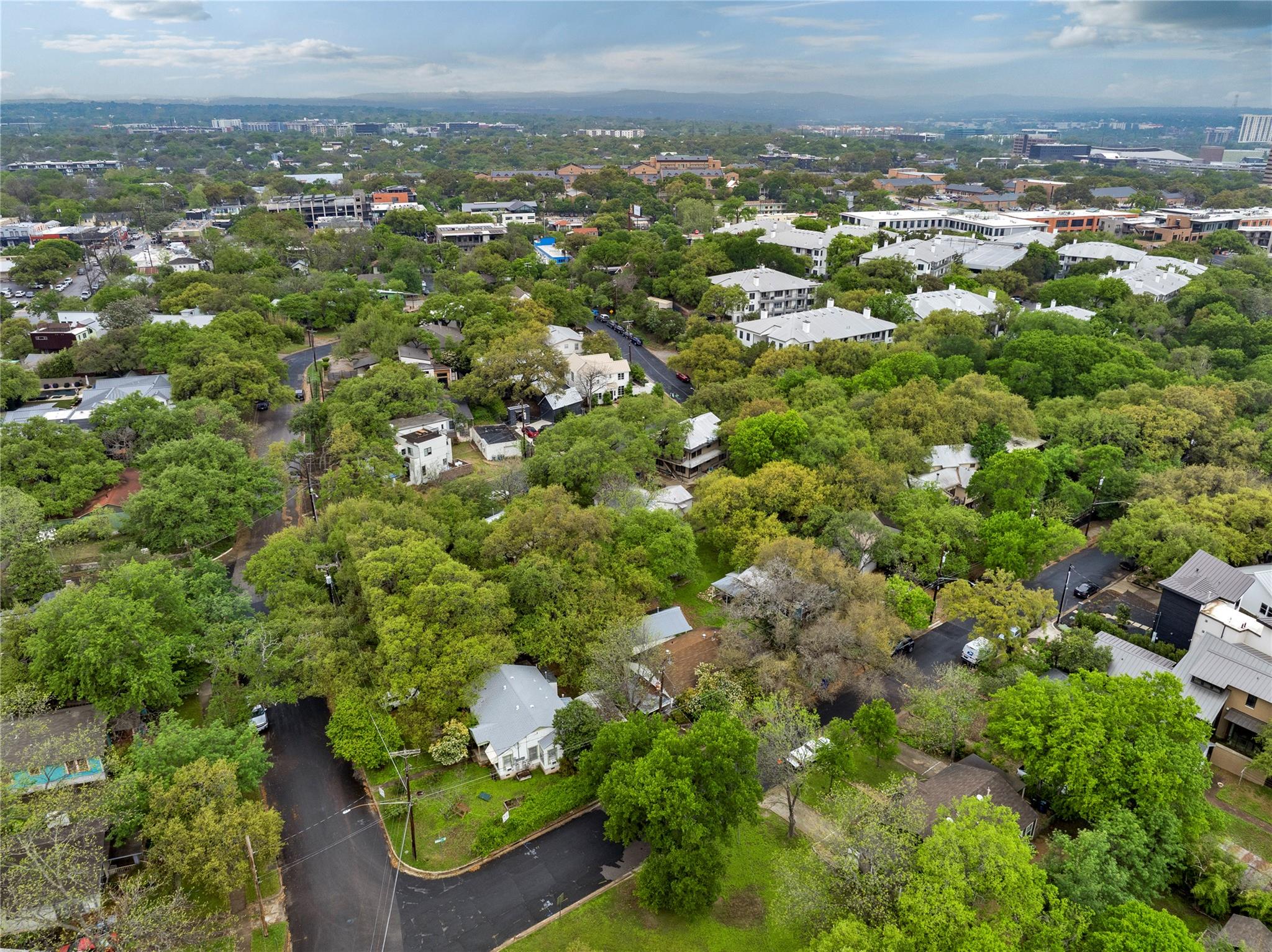 1407 Drake Ave, Austin, TX 78704