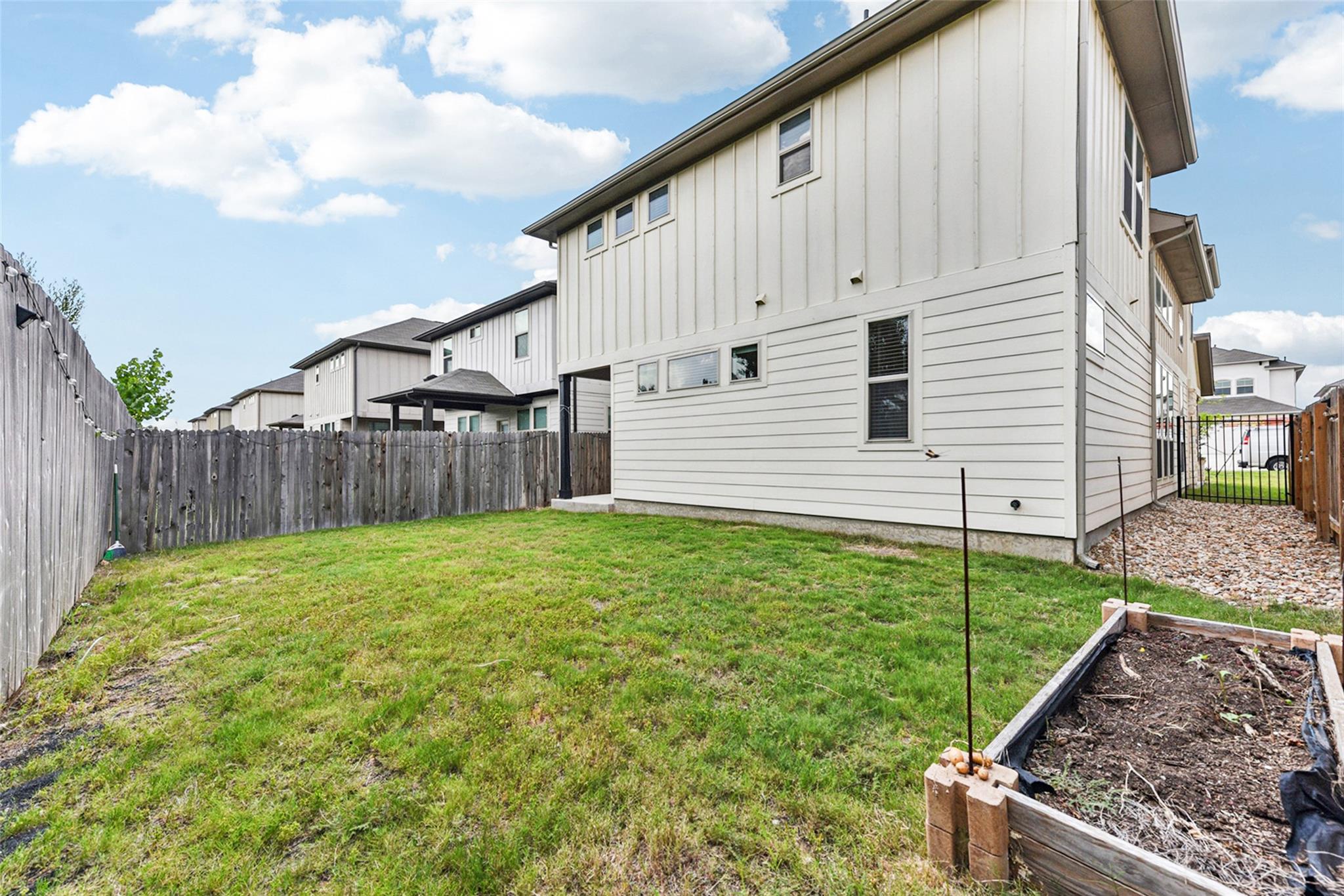 164 Macarthur Dr, Leander, TX 78641