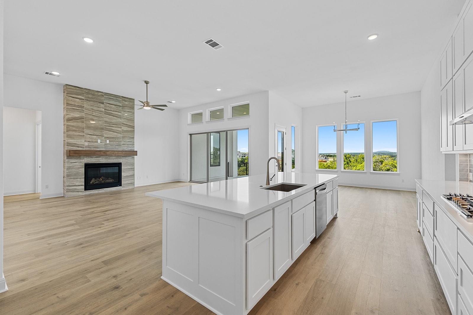 310 Yaklin Dr, Liberty Hill, TX 78642