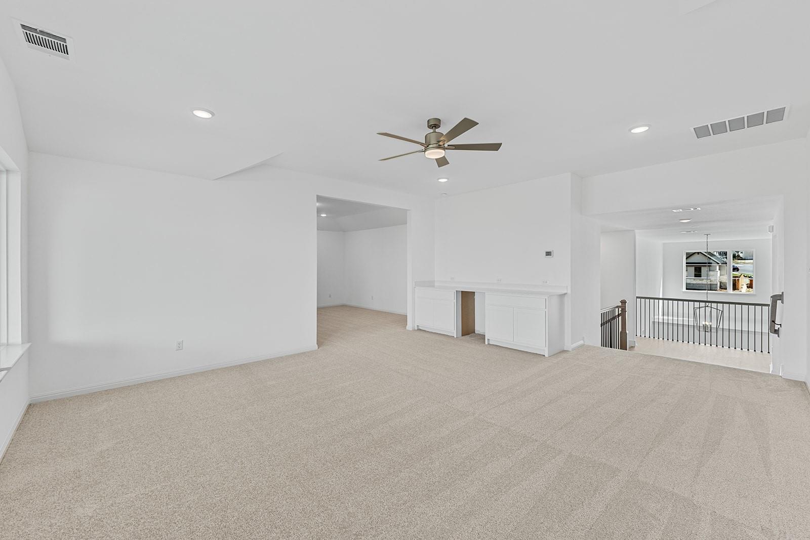 310 Yaklin Dr, Liberty Hill, TX 78642