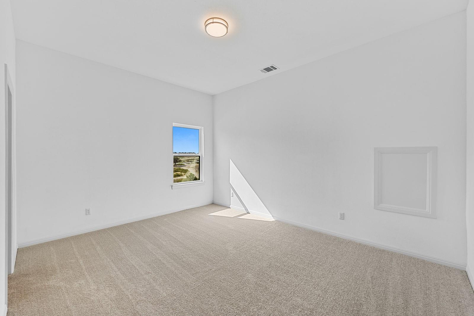 310 Yaklin Dr, Liberty Hill, TX 78642