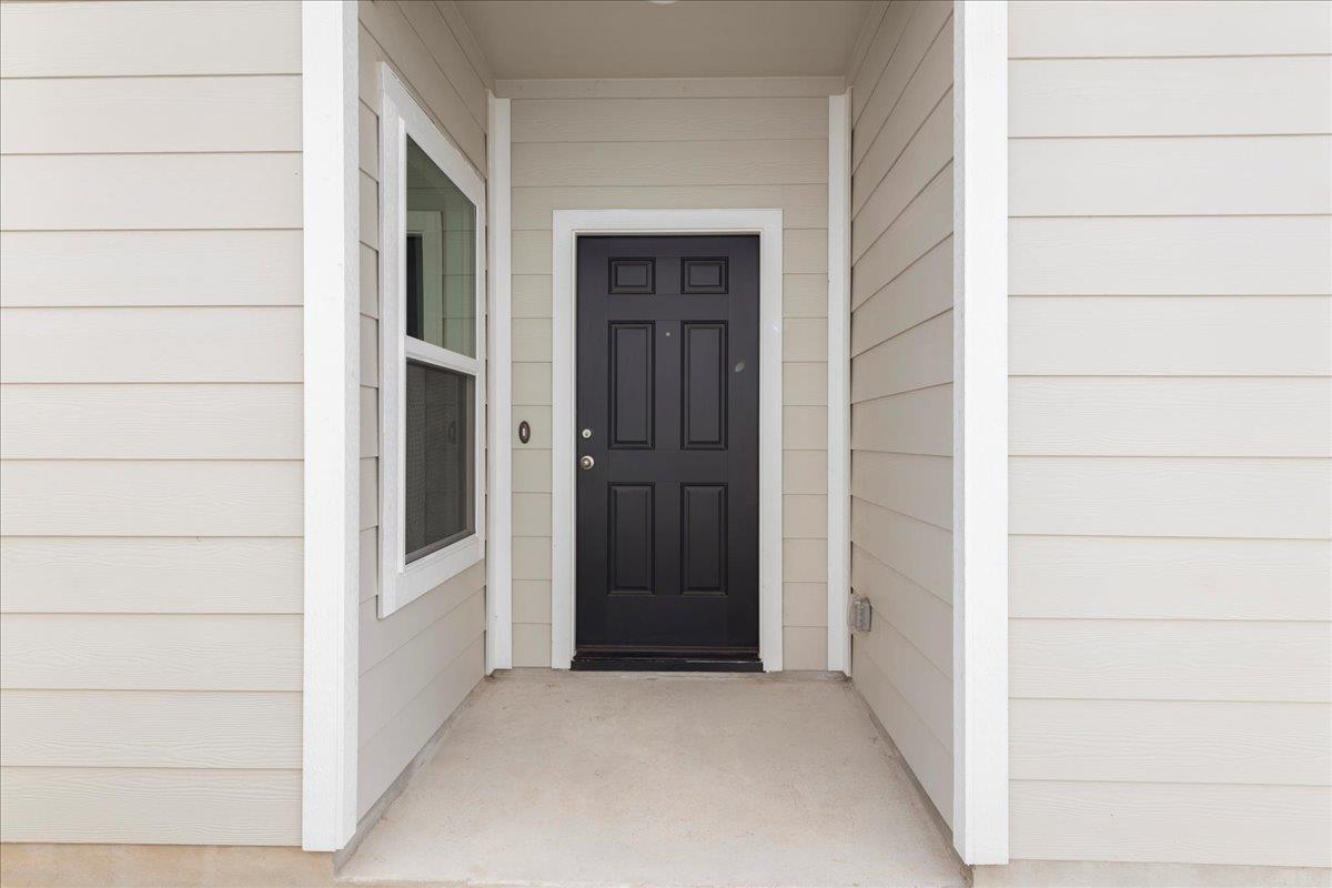 211 Estallo Way, Maxwell, TX 78656