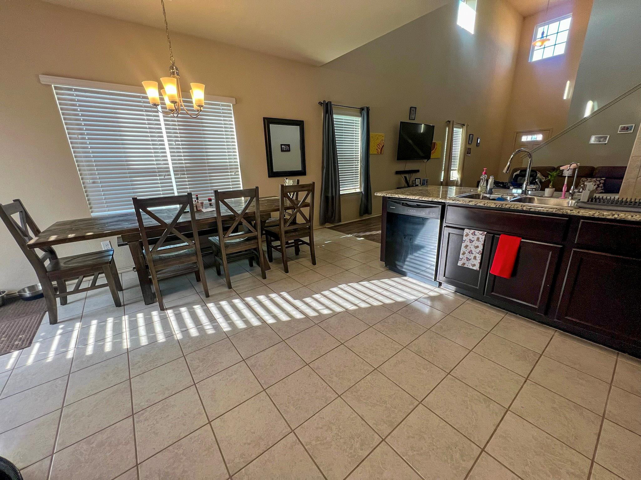 104 Blair Ct, San Marcos, TX 78666