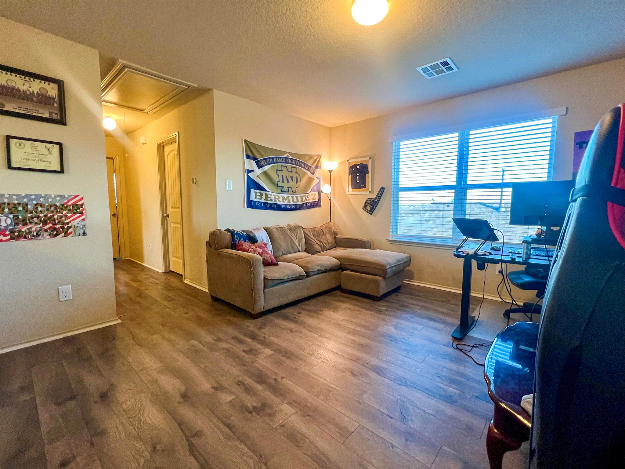 104 Blair Ct, San Marcos, TX 78666