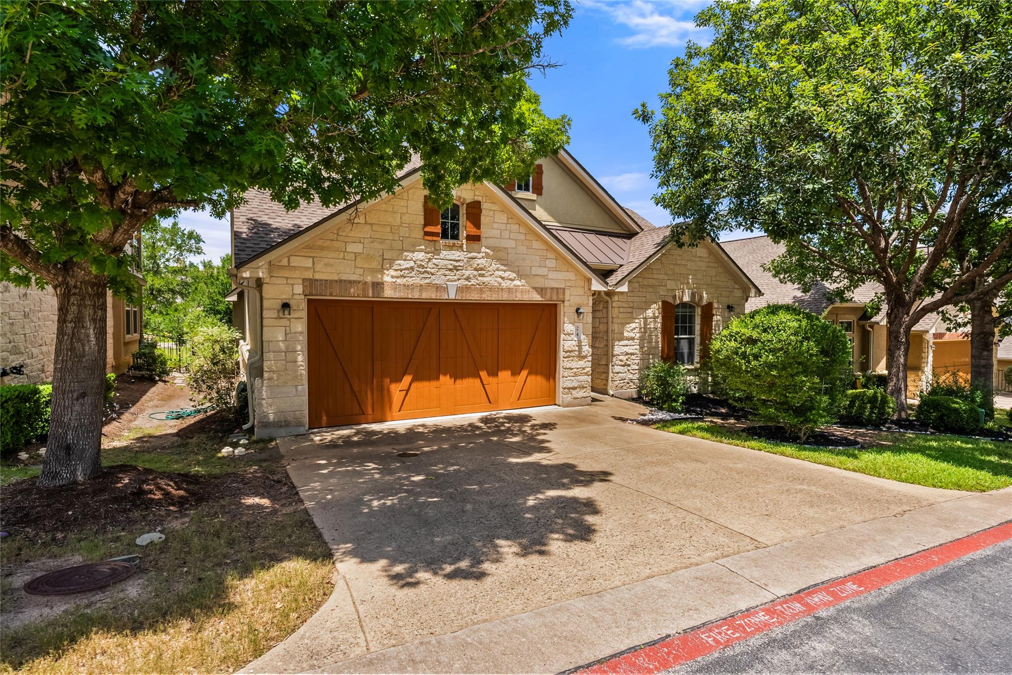 24 Stone Terrace Dr, Austin, TX 78734