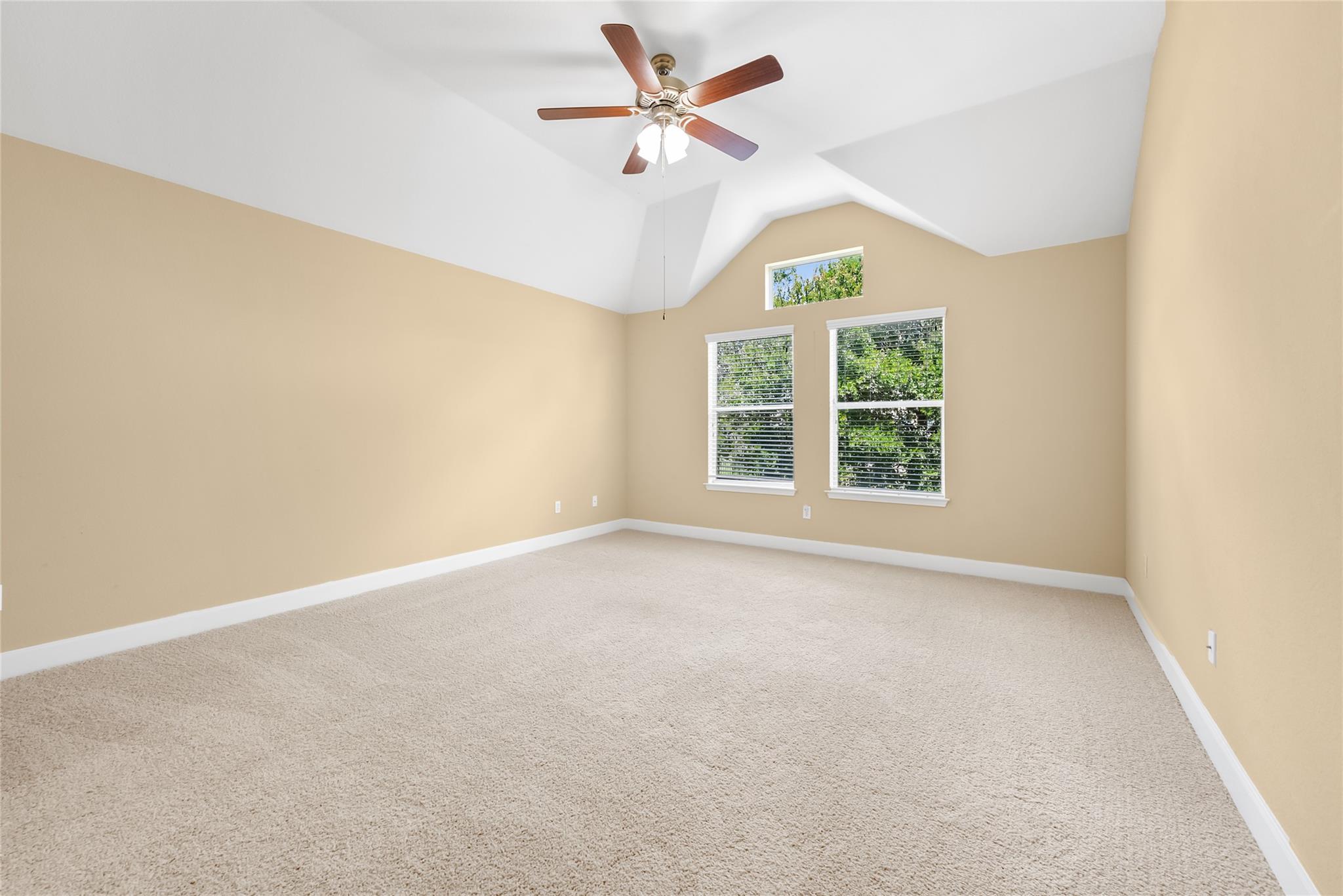 24 Stone Terrace Dr, Austin, TX 78734