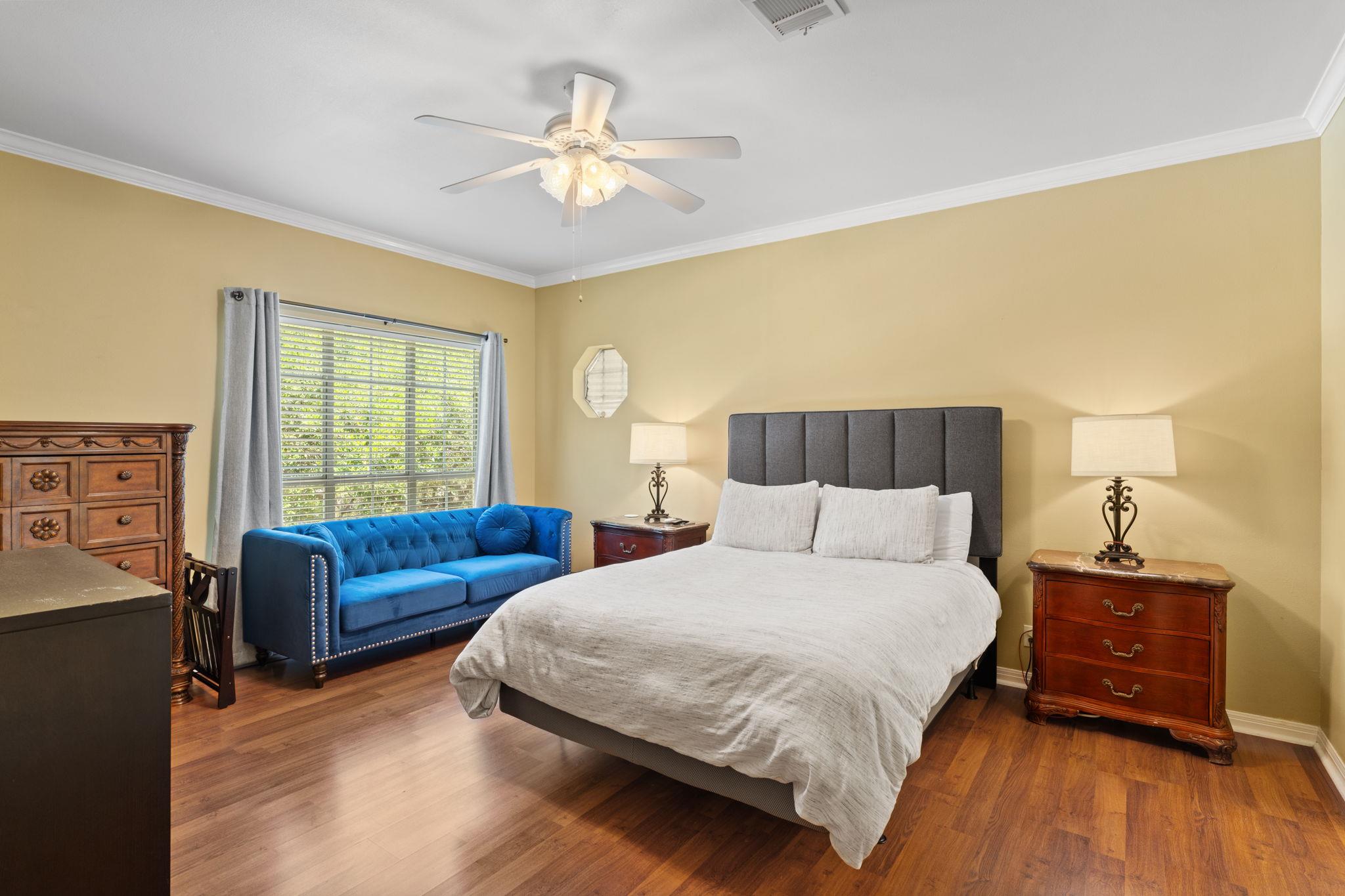 1005 Terry Ln, Kingsland, TX 78639