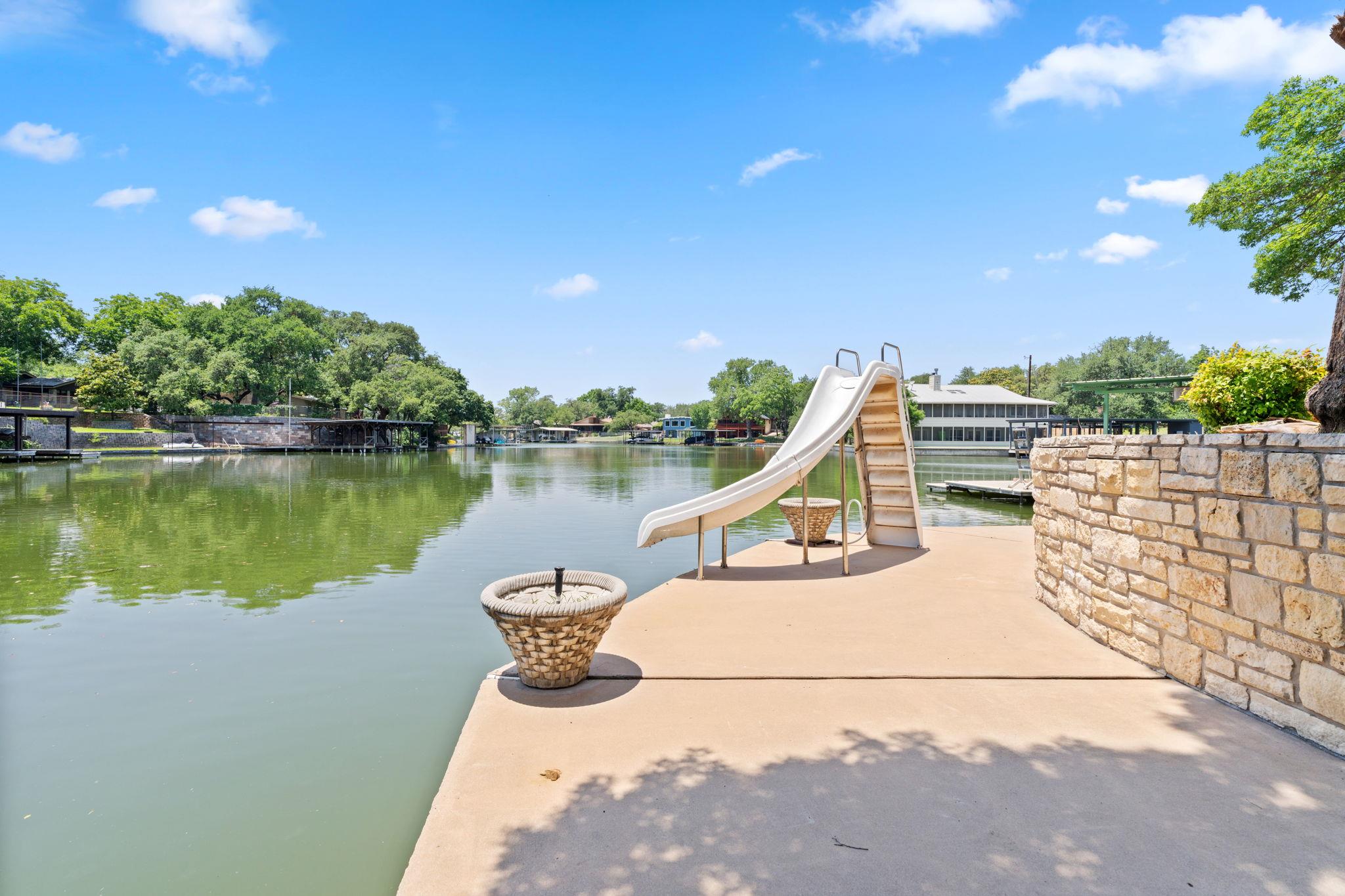 1005 Terry Ln, Kingsland, TX 78639