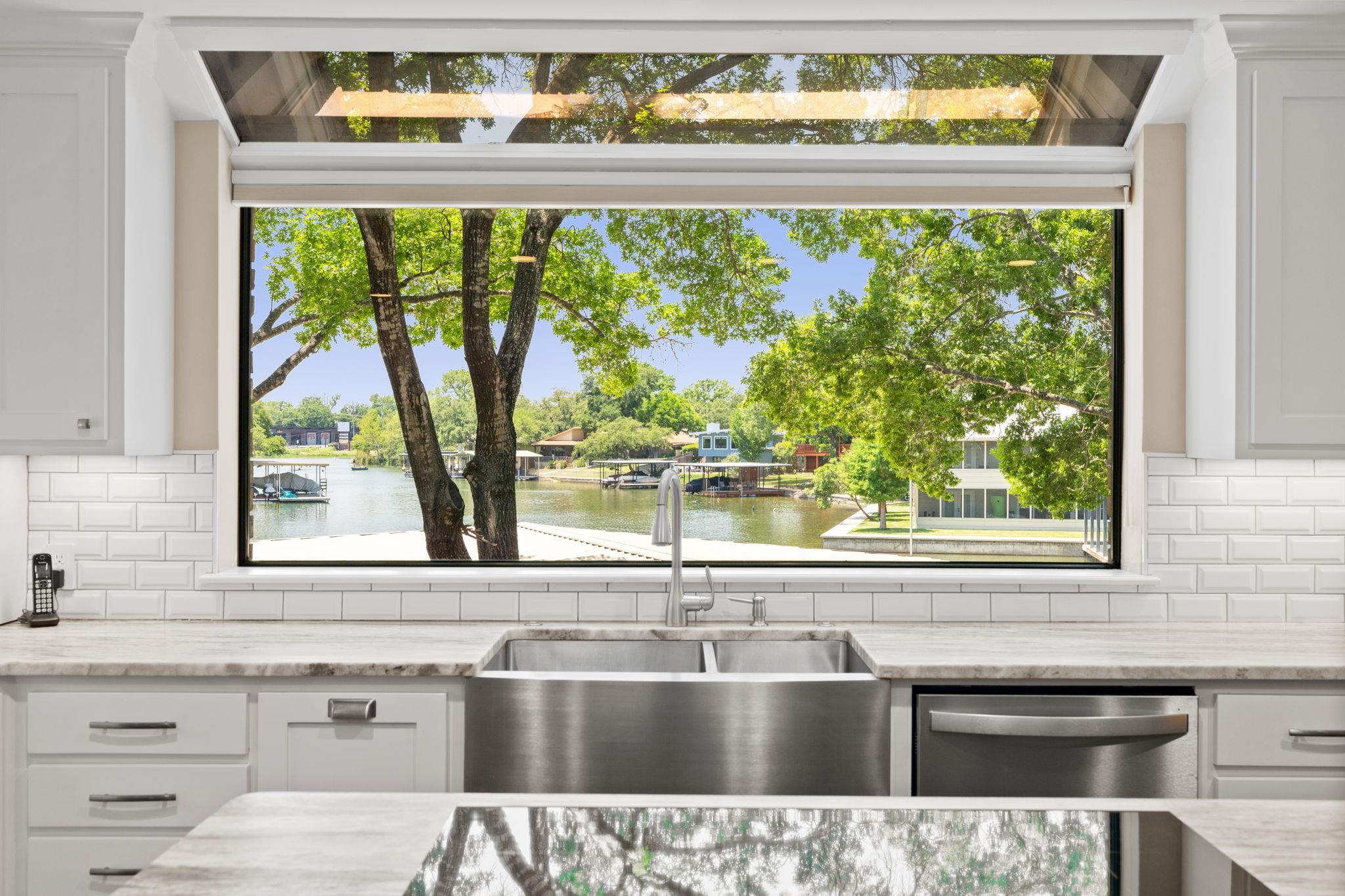 1005 Terry Ln, Kingsland, TX 78639