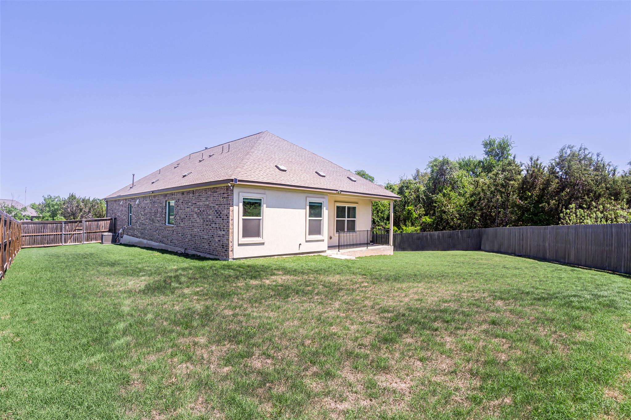 1509 Brueggerhoff Rd, Leander, TX 78641