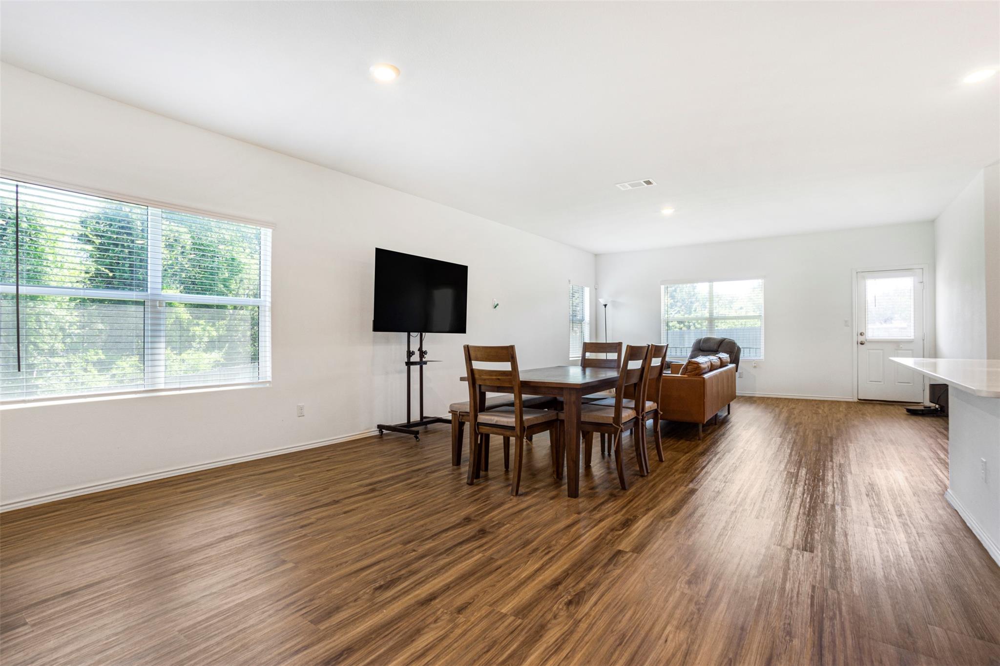 1509 Brueggerhoff Rd, Leander, TX 78641