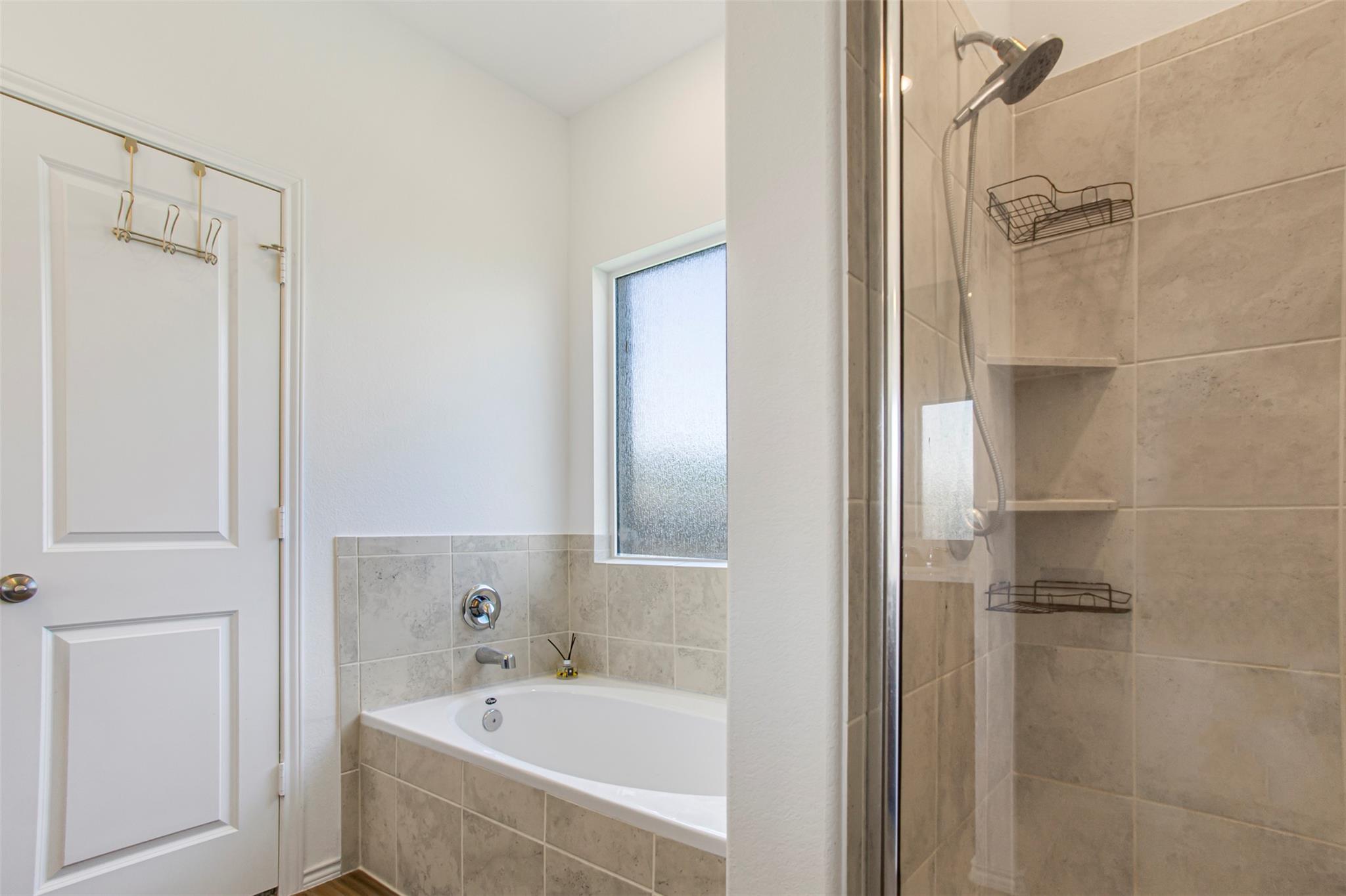 1509 Brueggerhoff Rd, Leander, TX 78641