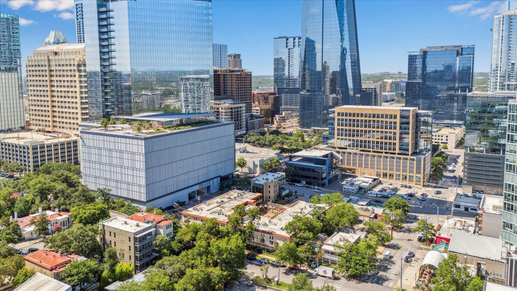 505 W 7th St # 105, Austin, TX 78701