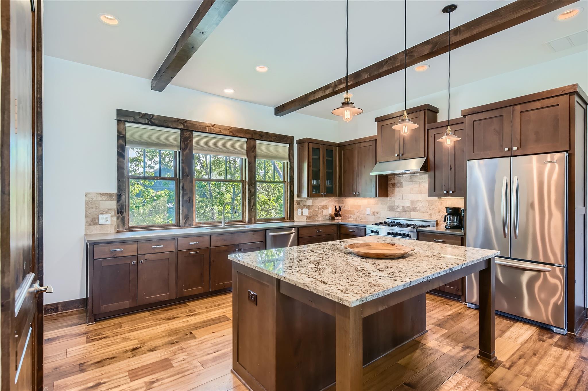 2217 Seabiscuit Cv # 103, Spicewood, TX 78669