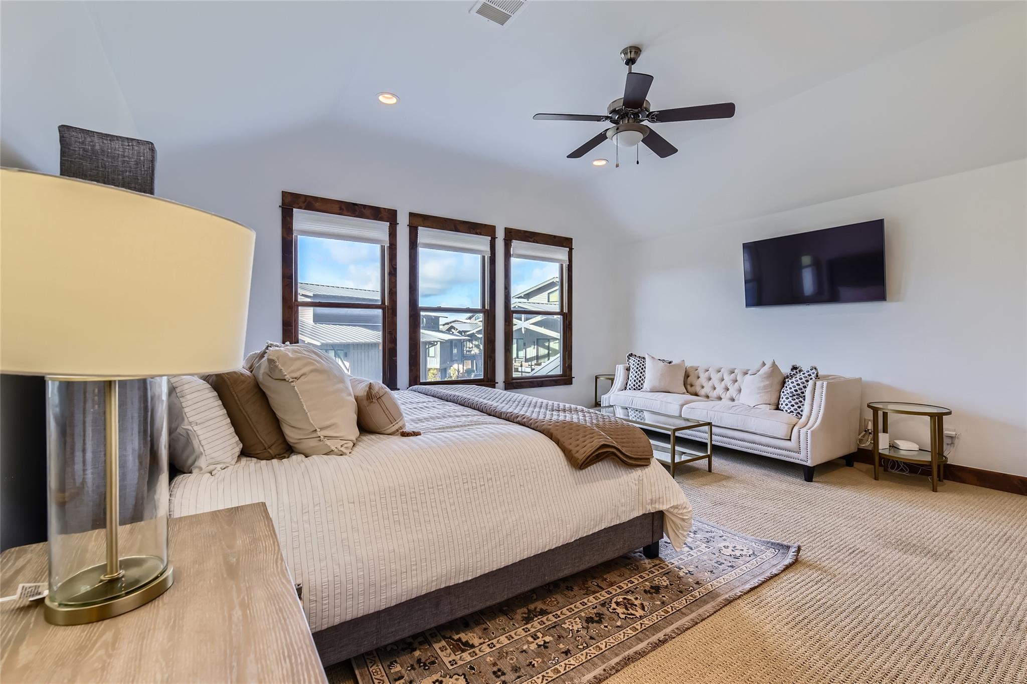 2217 Seabiscuit Cv # 103, Spicewood, TX 78669