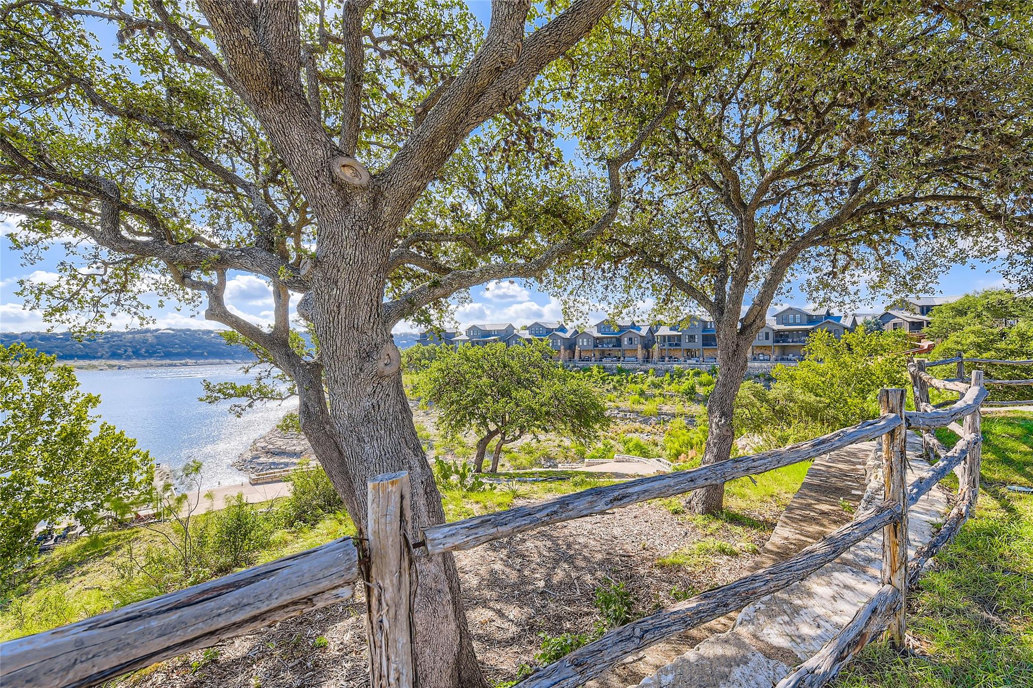 2217 Seabiscuit Cv # 103, Spicewood, TX 78669