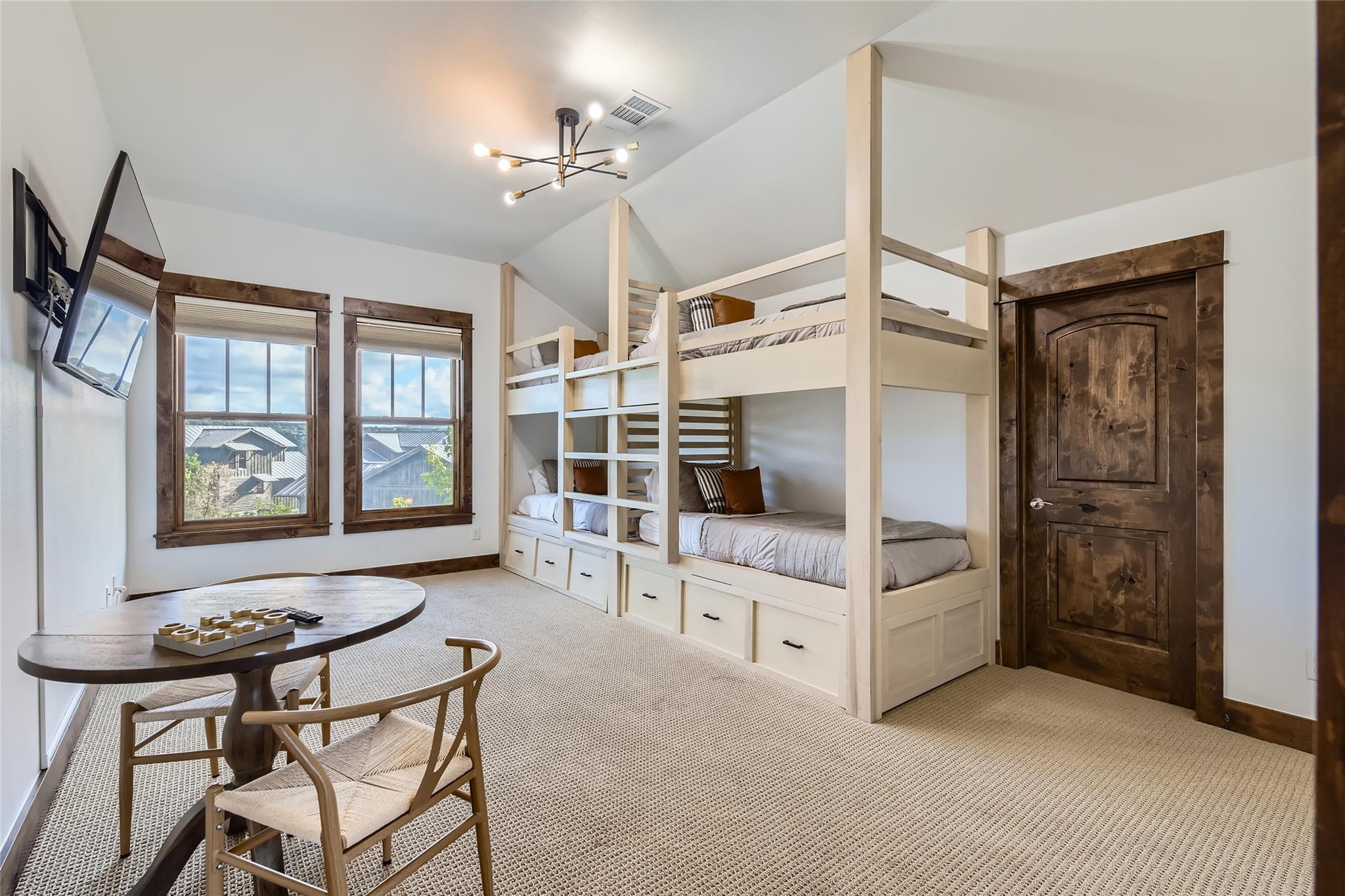 2217 Seabiscuit Cv # 103, Spicewood, TX 78669