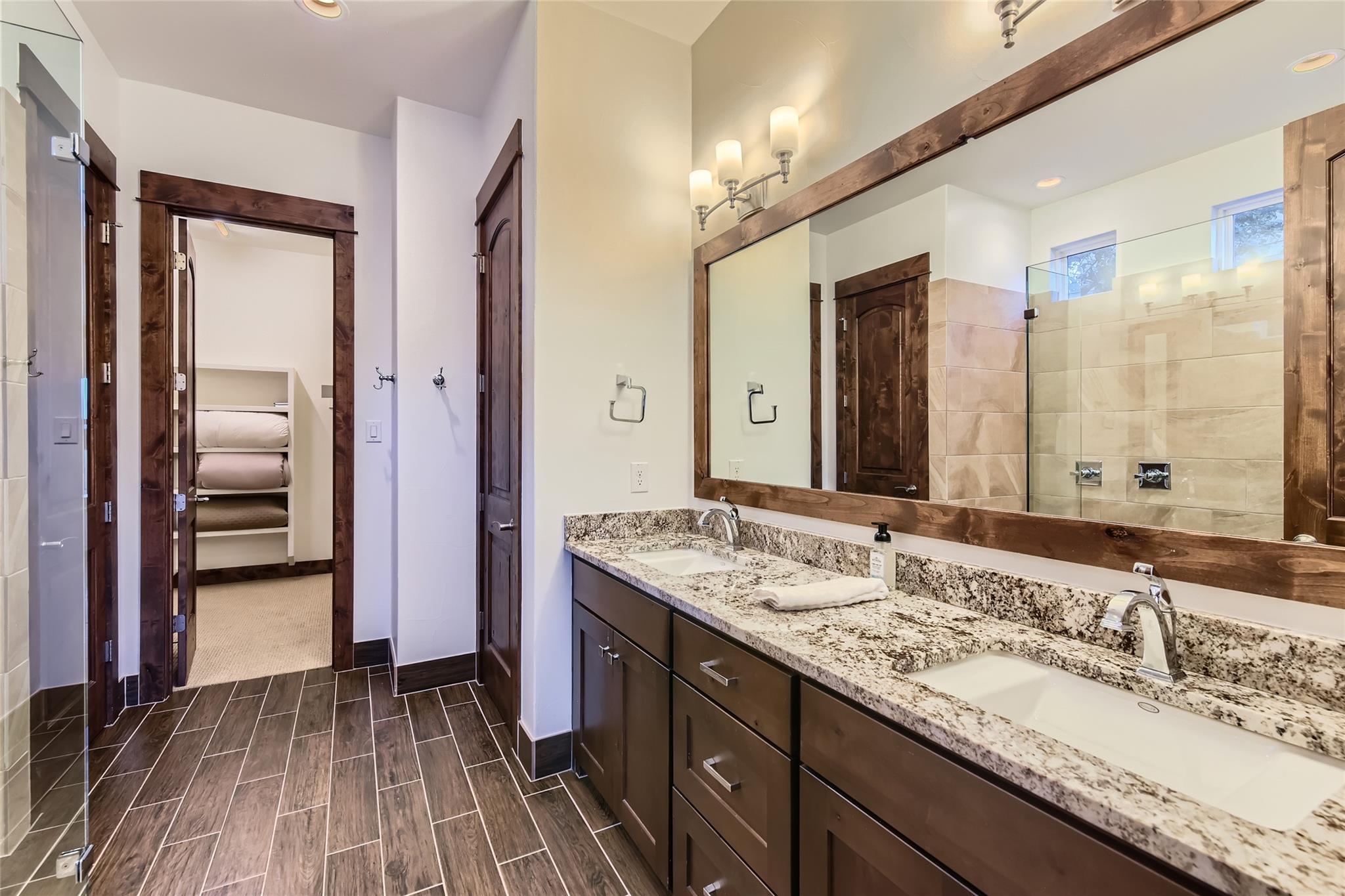 2217 Seabiscuit Cv # 103, Spicewood, TX 78669