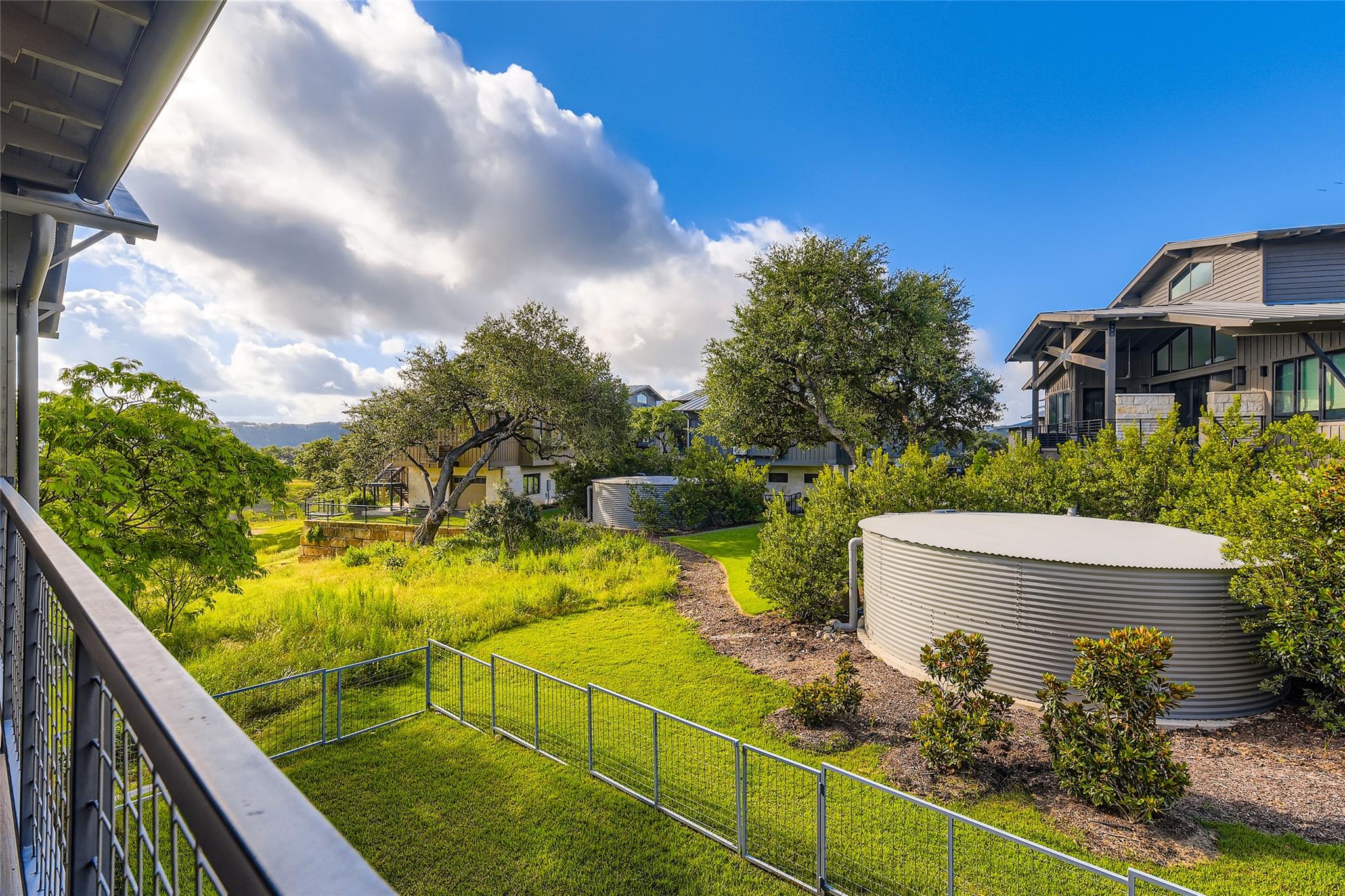 2217 Seabiscuit Cv # 103, Spicewood, TX 78669
