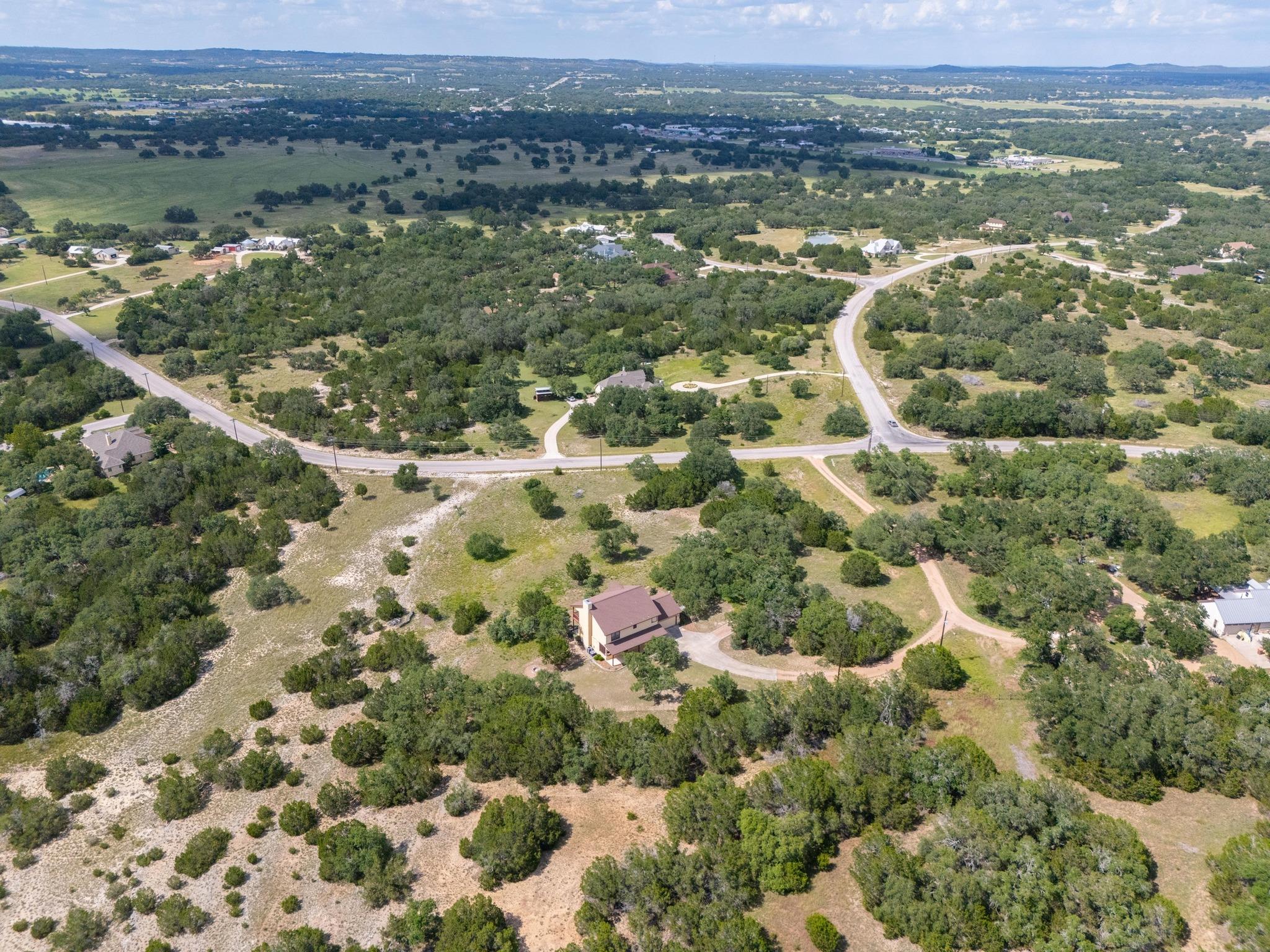 995 Cielo Springs Dr, Blanco, TX 78606