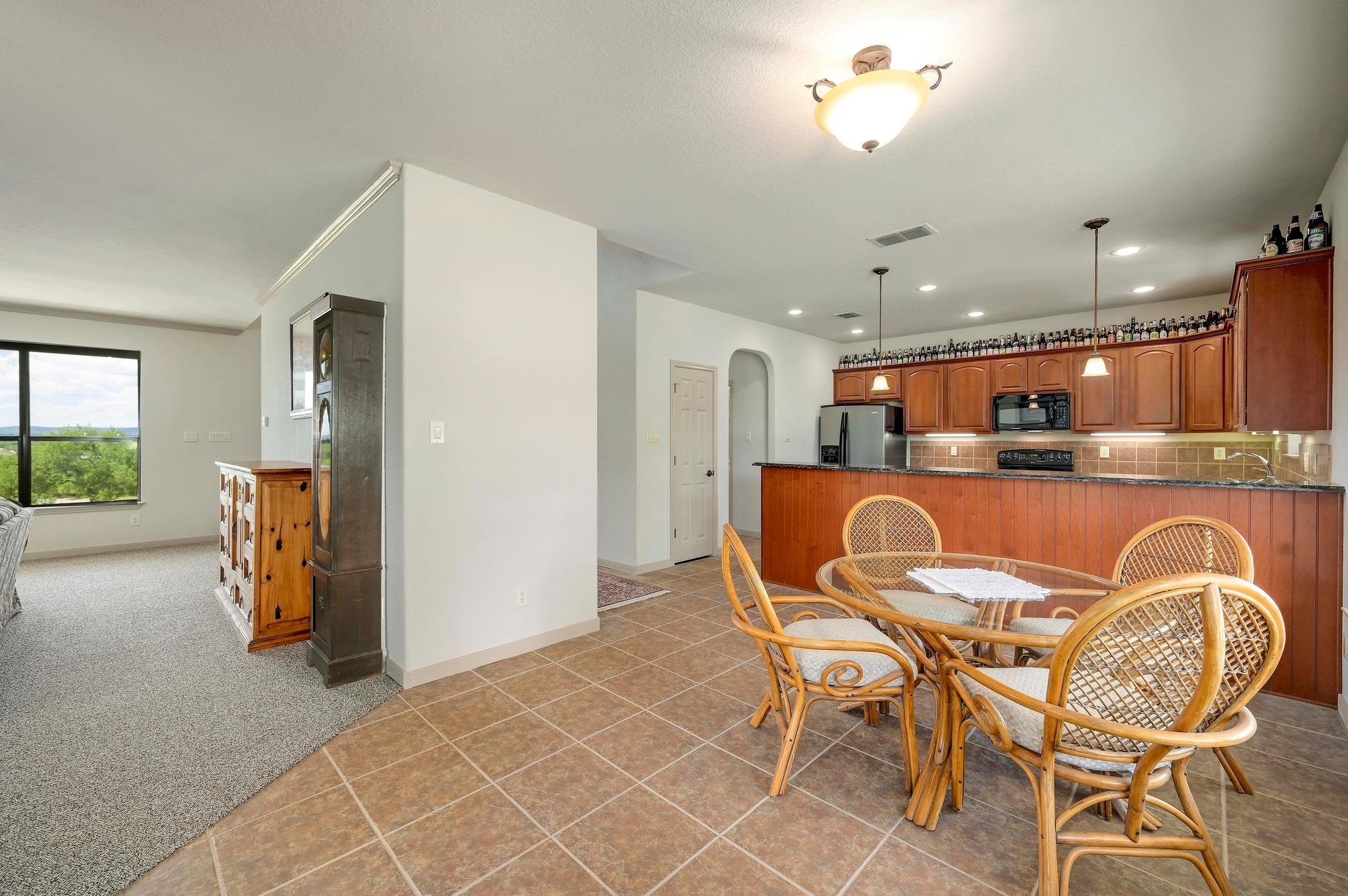 995 Cielo Springs Dr, Blanco, TX 78606