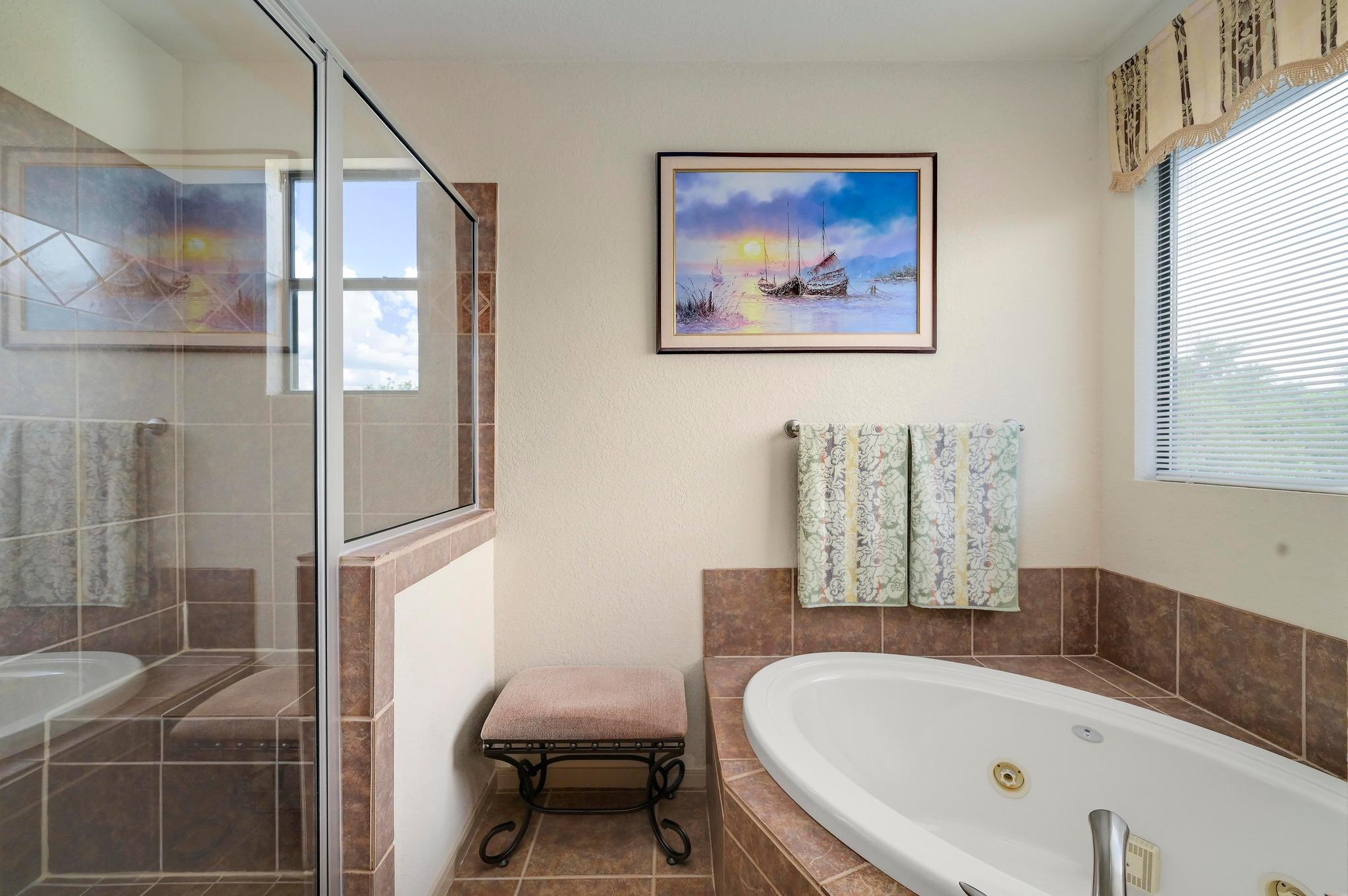 995 Cielo Springs Dr, Blanco, TX 78606