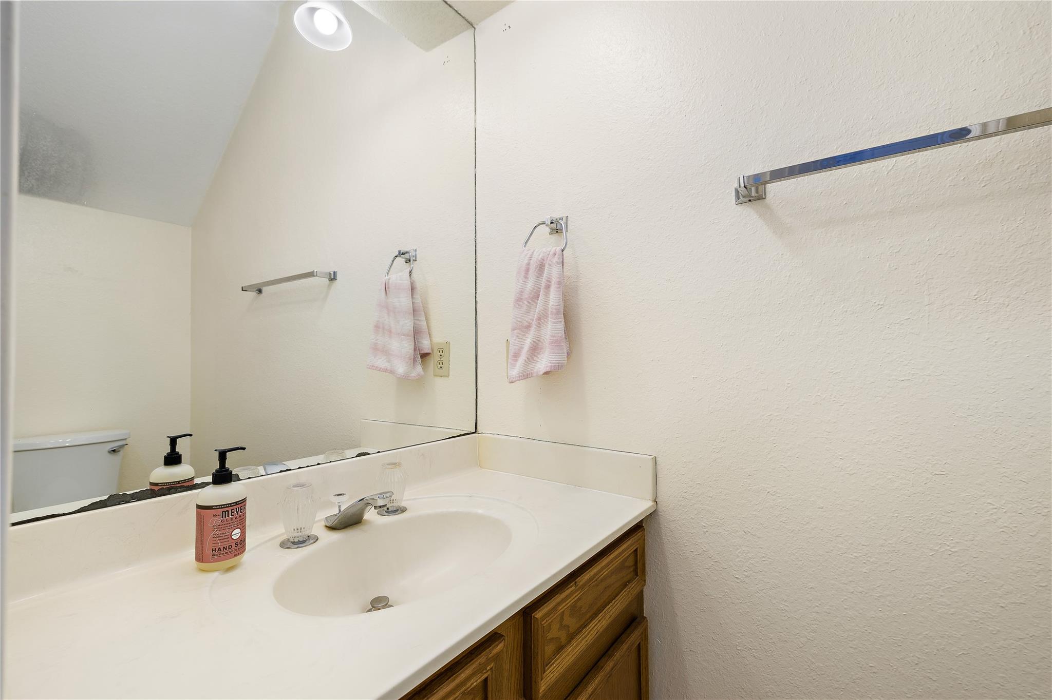 5910 Abilene Trl, Austin, TX 78749