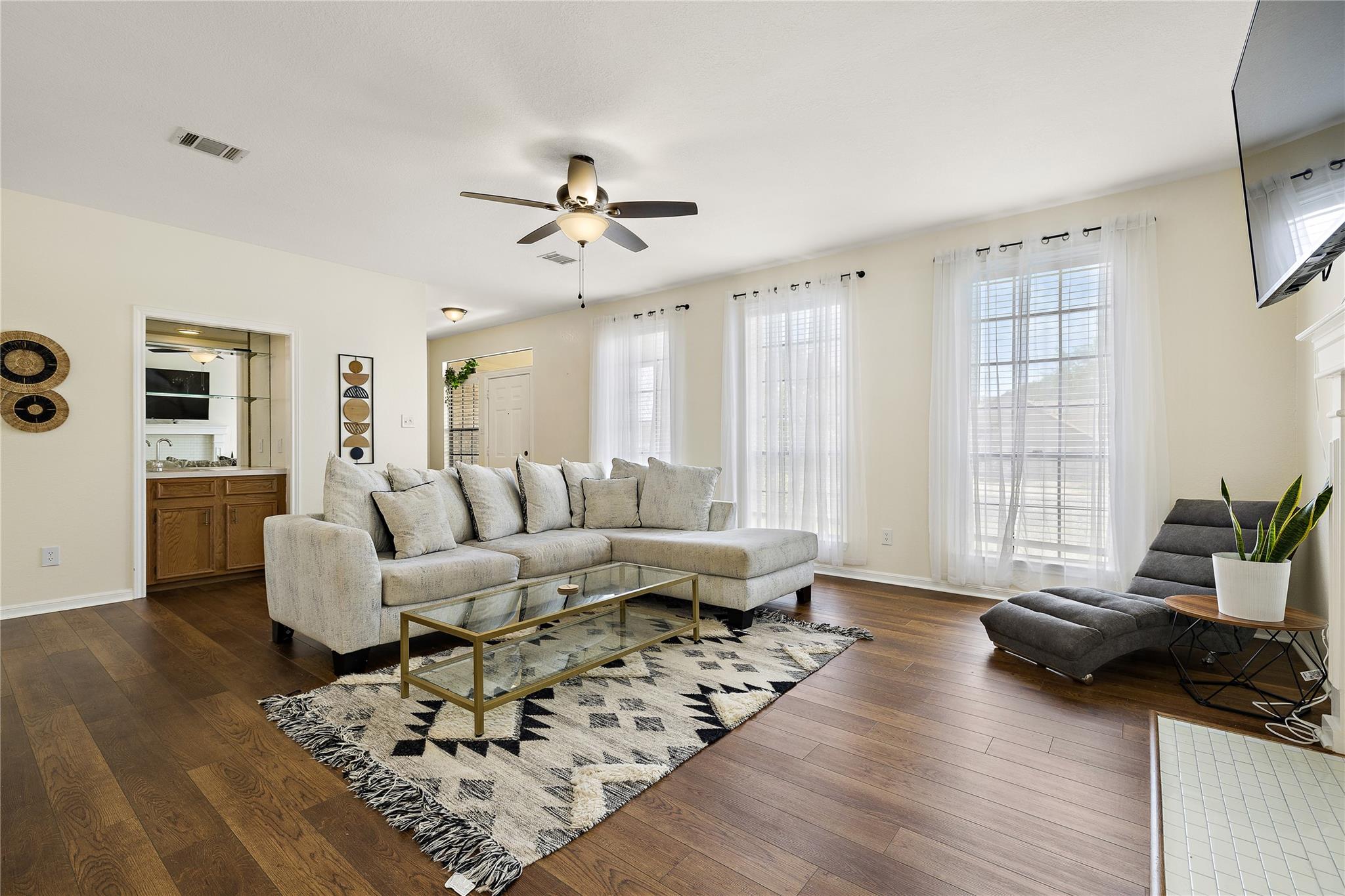 5910 Abilene Trl, Austin, TX 78749