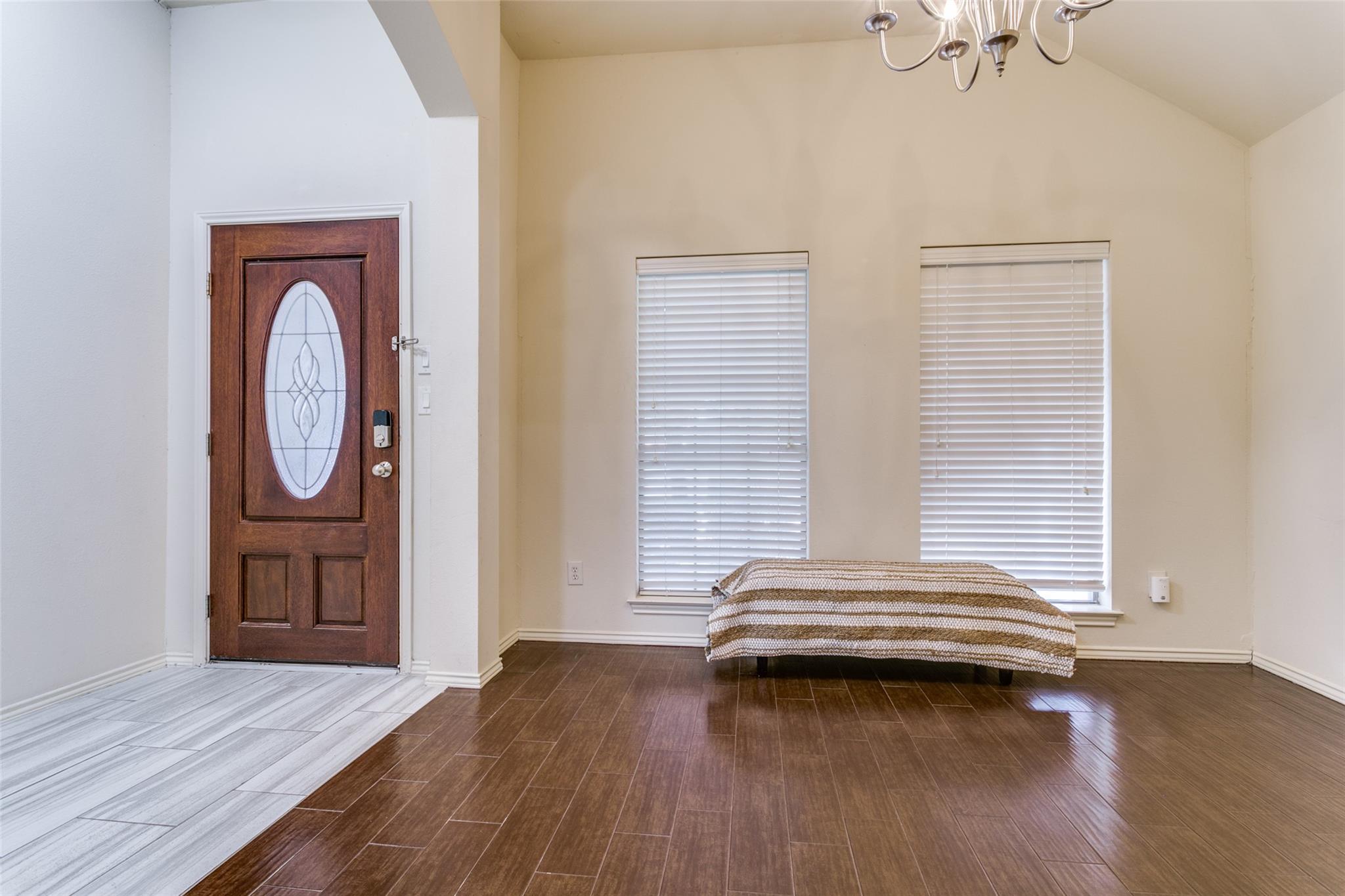 2044 Shore Breeze Dr, Pearland, TX 77584