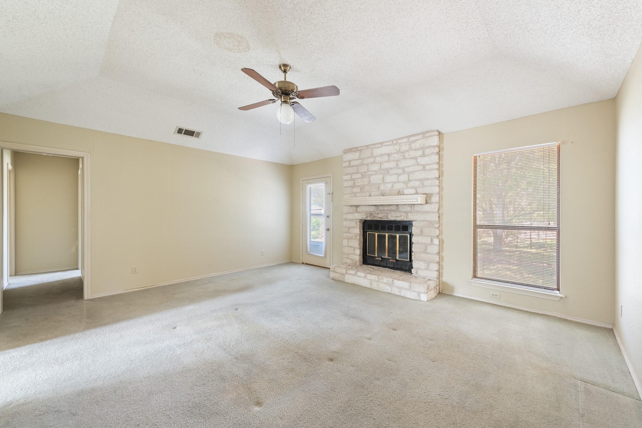 2606 Tumlinson Fort Dr, Leander, TX 78641