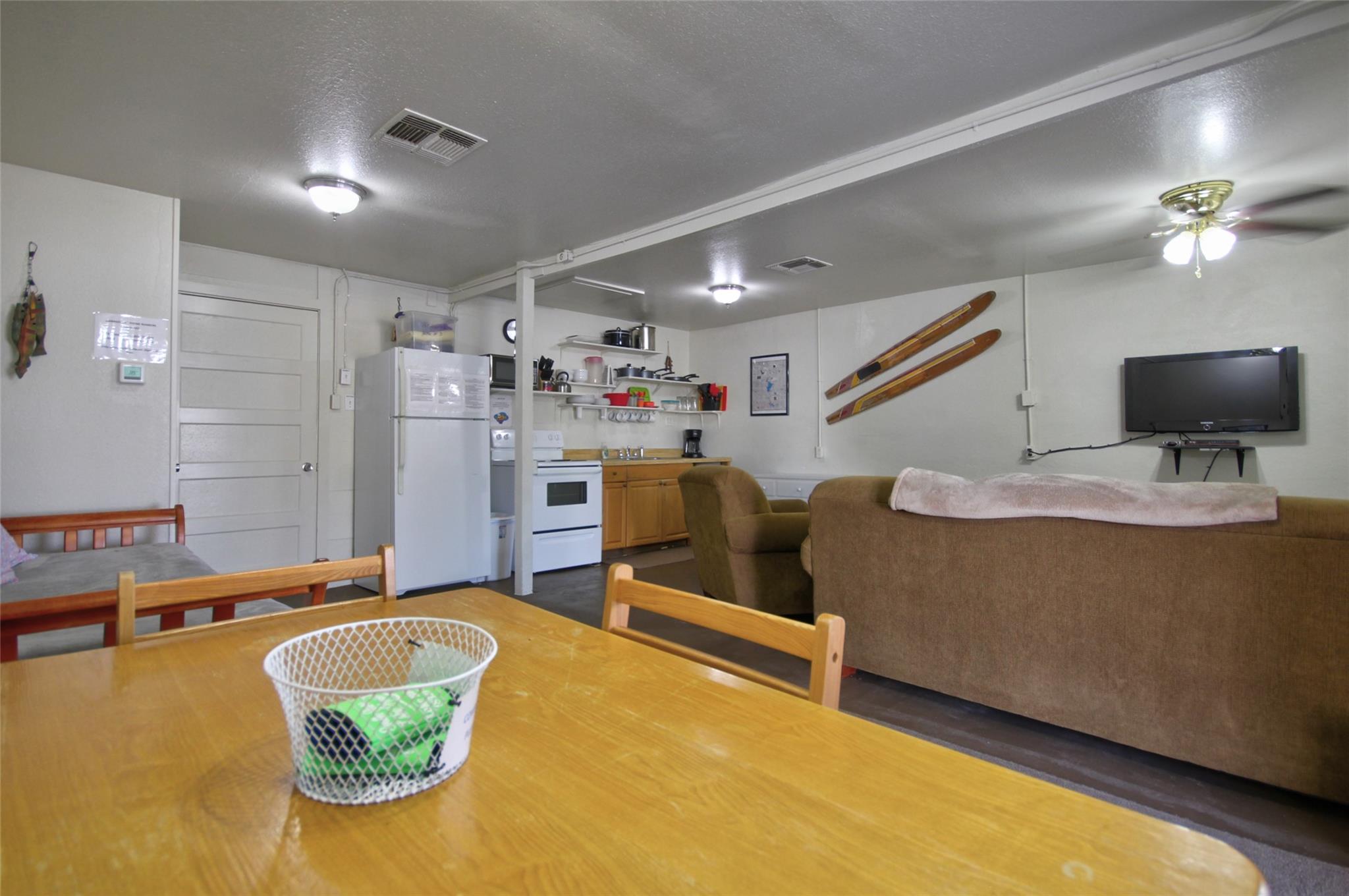 1504 Ranch Road 261, Buchanan Dam, TX 78609