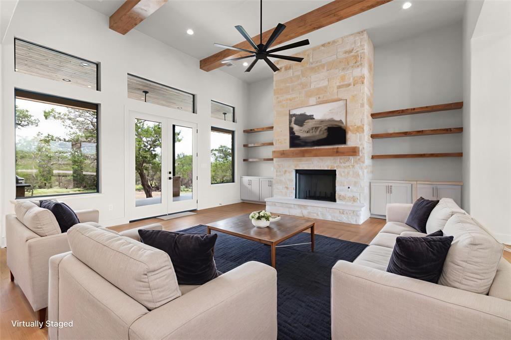 209 Burnet Oaks Dr, Burnet, TX 78611