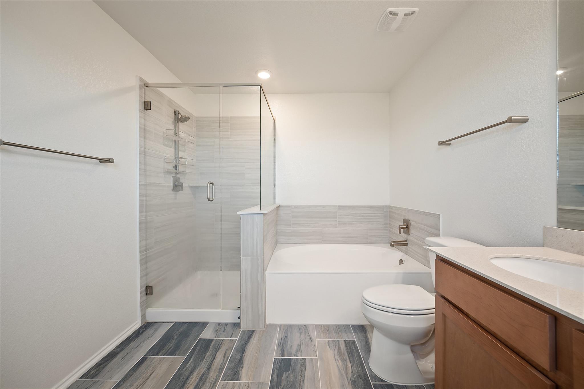 158 Crimson Ln, Kyle, TX 78640