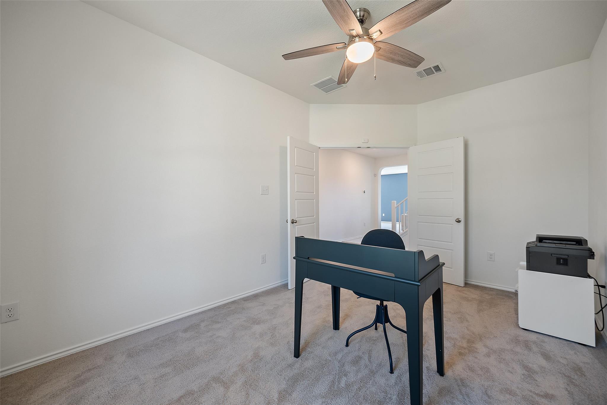 158 Crimson Ln, Kyle, TX 78640