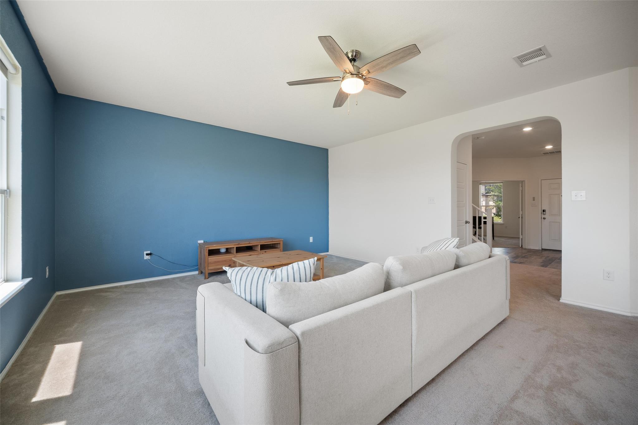 158 Crimson Ln, Kyle, TX 78640