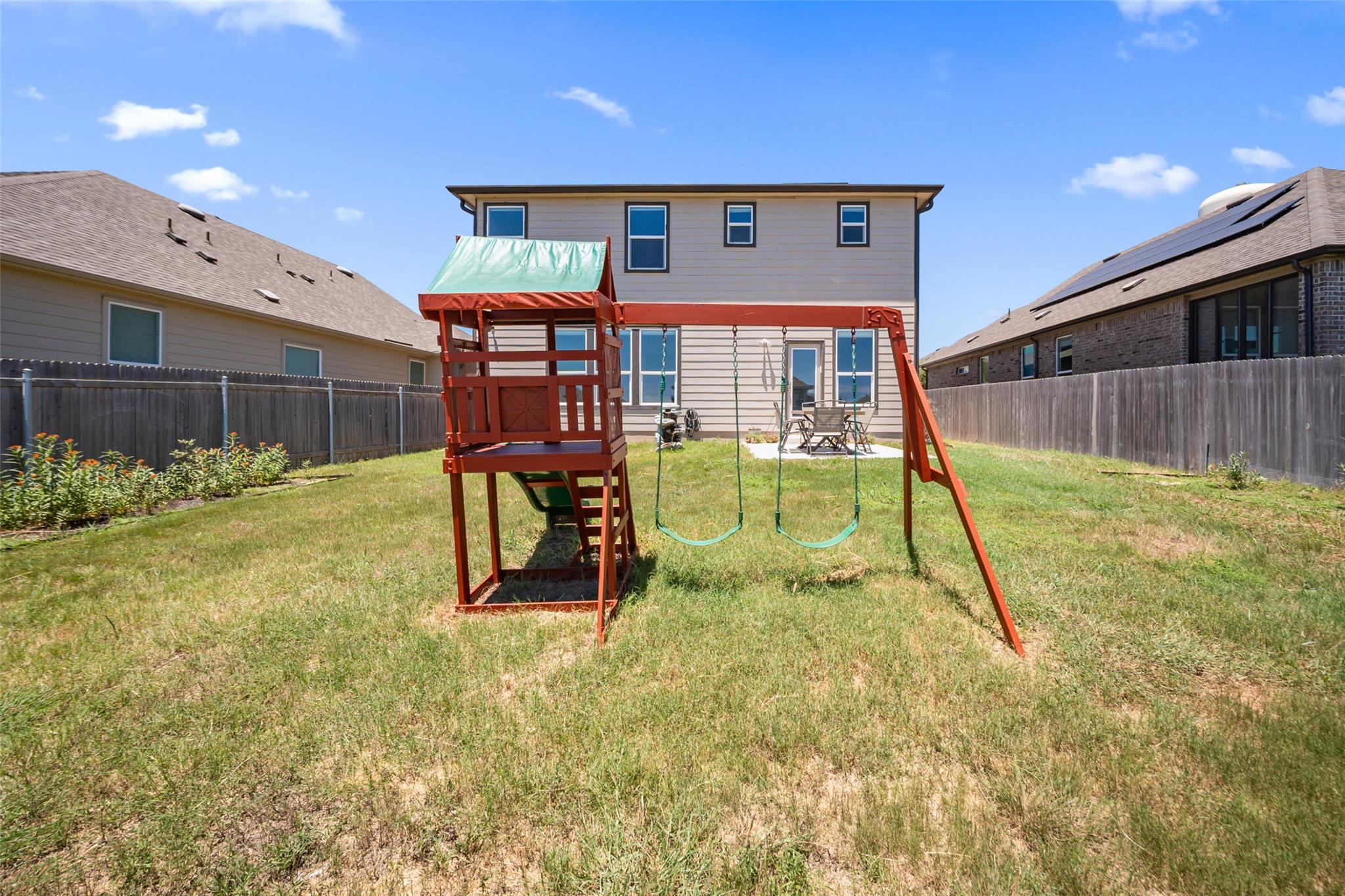 158 Crimson Ln, Kyle, TX 78640