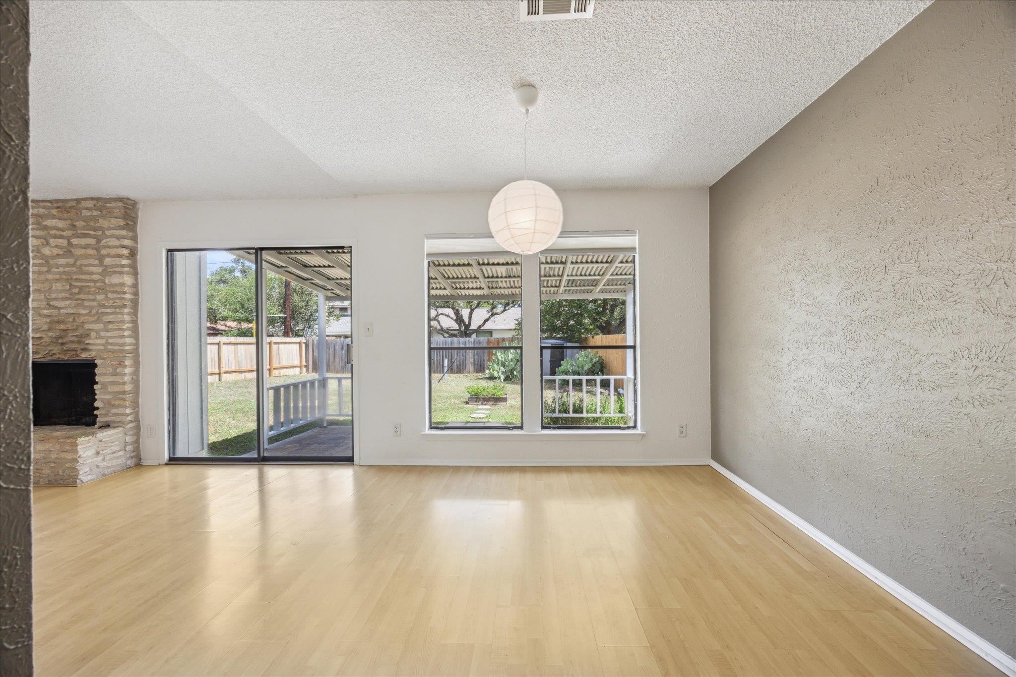 4910 Wing Rd, Austin, TX 78749