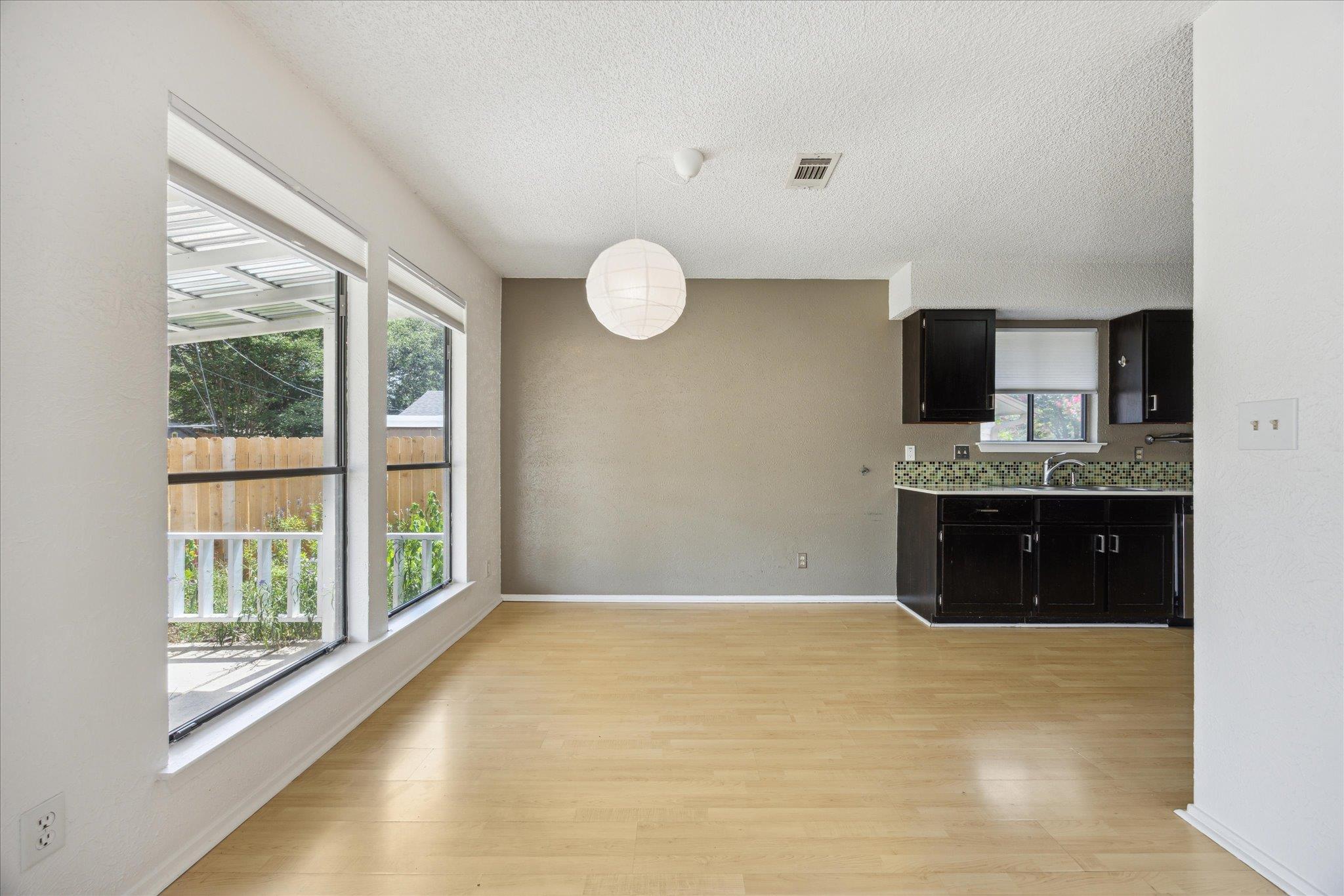 4910 Wing Rd, Austin, TX 78749