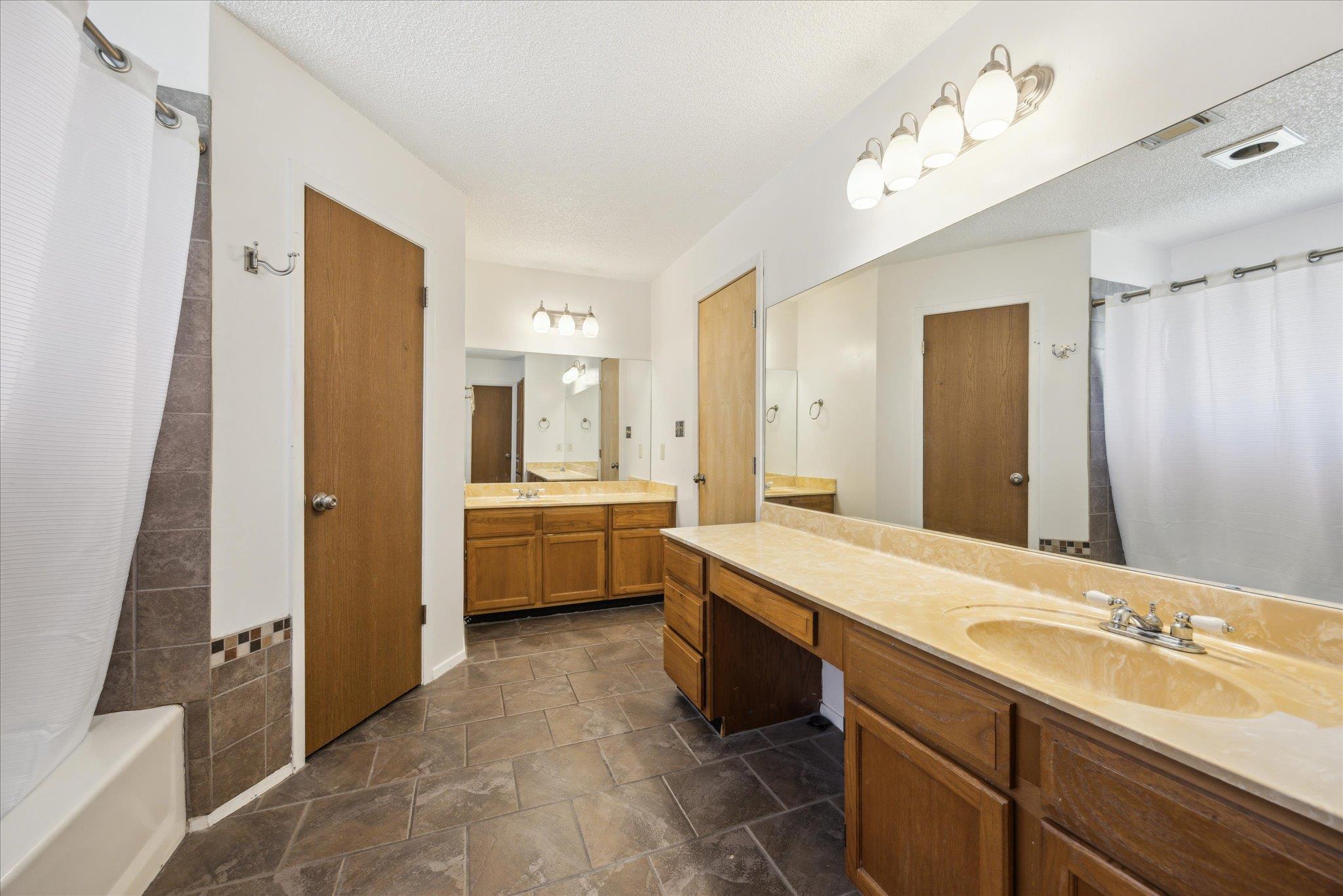 4910 Wing Rd, Austin, TX 78749