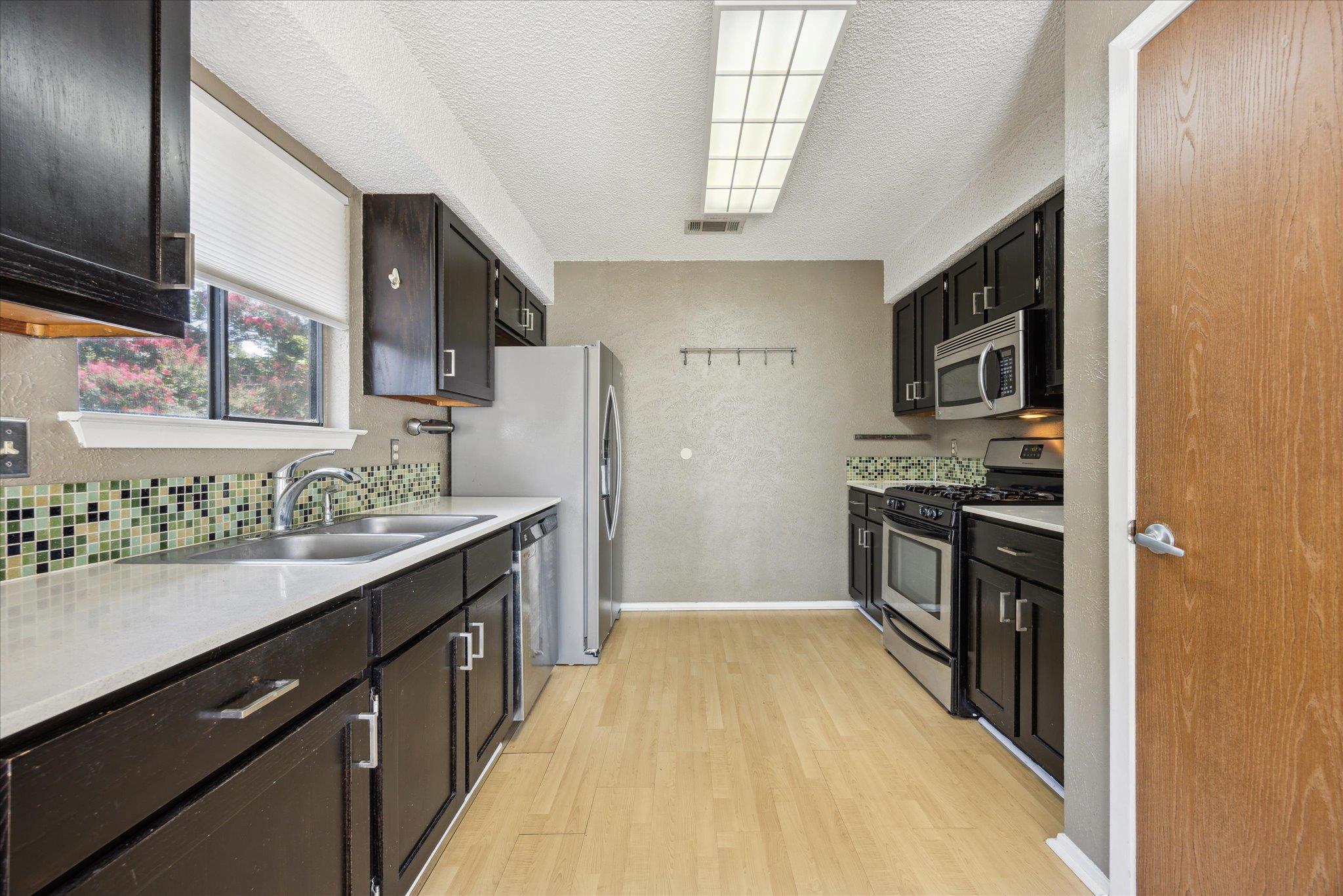 4910 Wing Rd, Austin, TX 78749